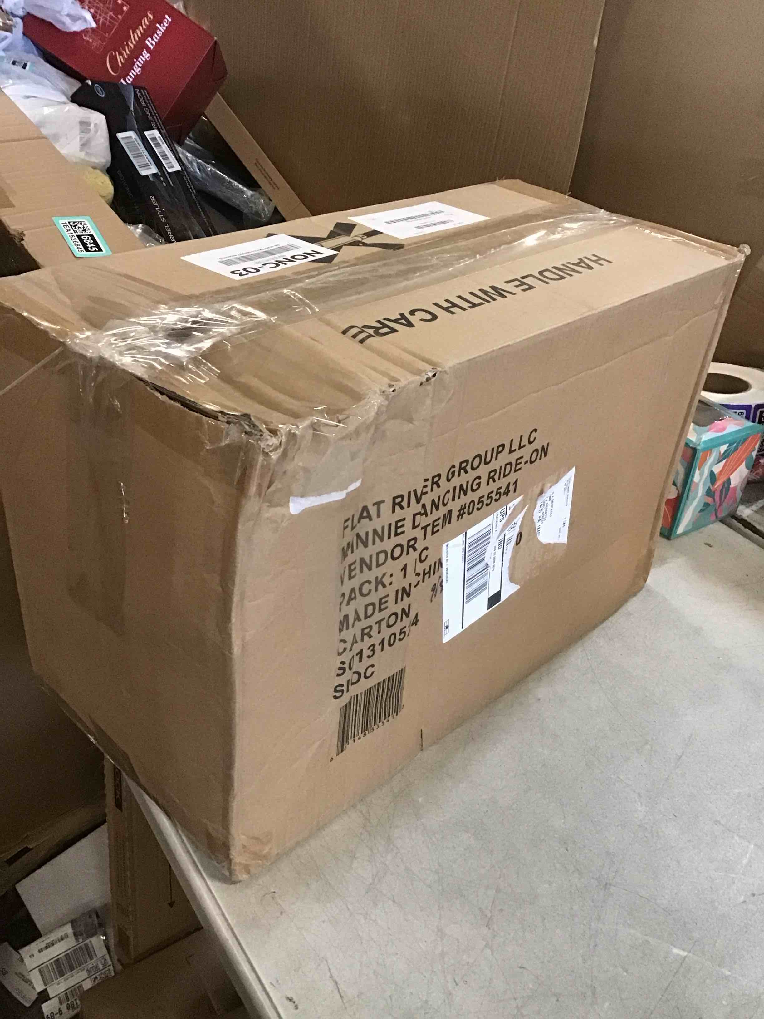 https://s3.amazonaws.com/lotting-images-prod/bidfta/PPE1620114_1736795272866.jpeg