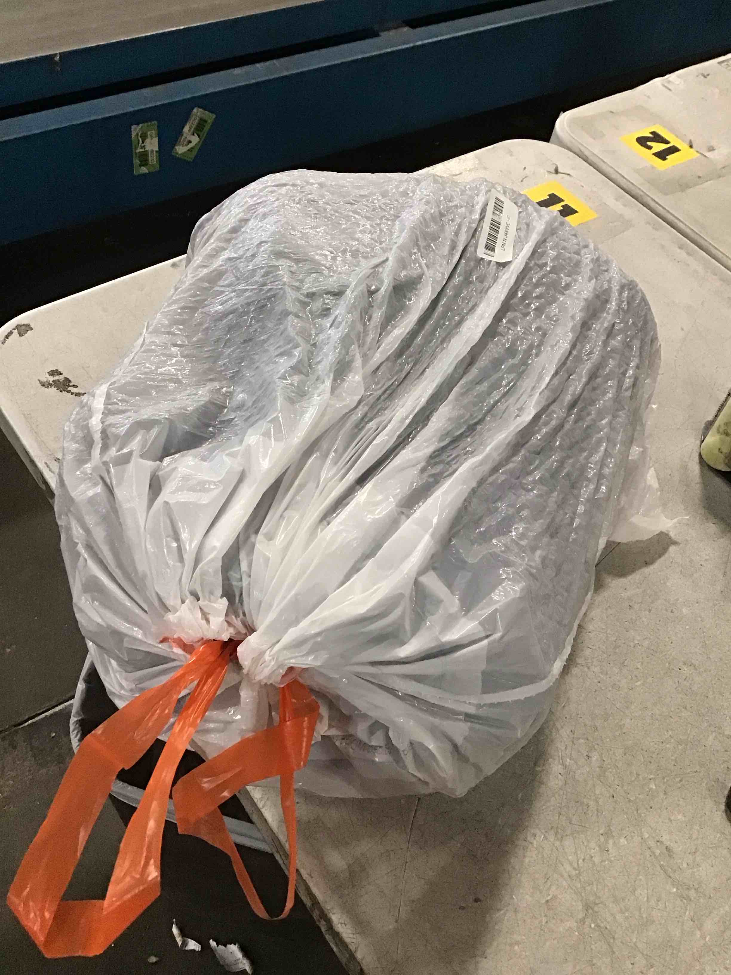 https://s3.amazonaws.com/lotting-images-prod/bidfta/PPE1620263_1736873475108.jpeg