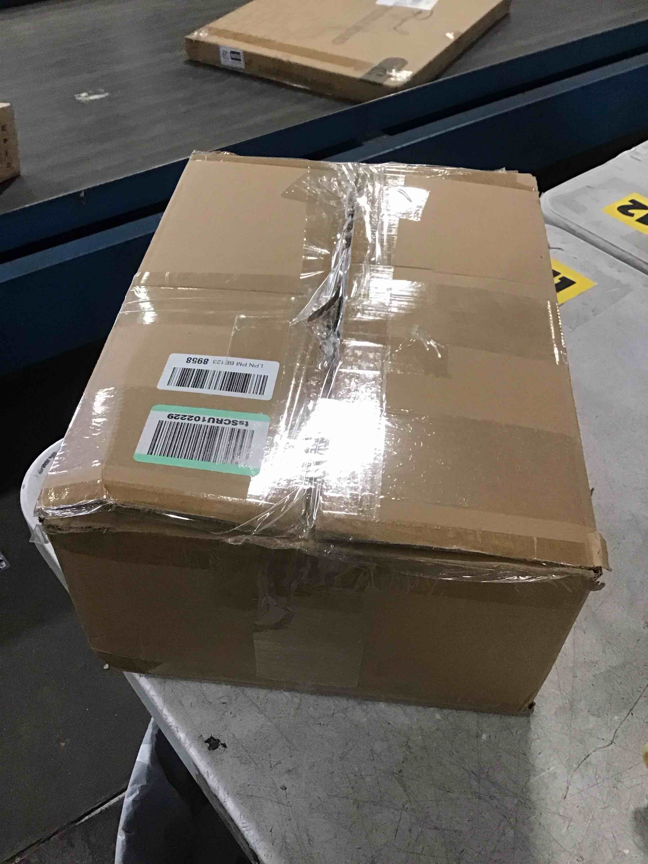 https://s3.amazonaws.com/lotting-images-prod/bidfta/PPE1620283_1736871112880.jpeg