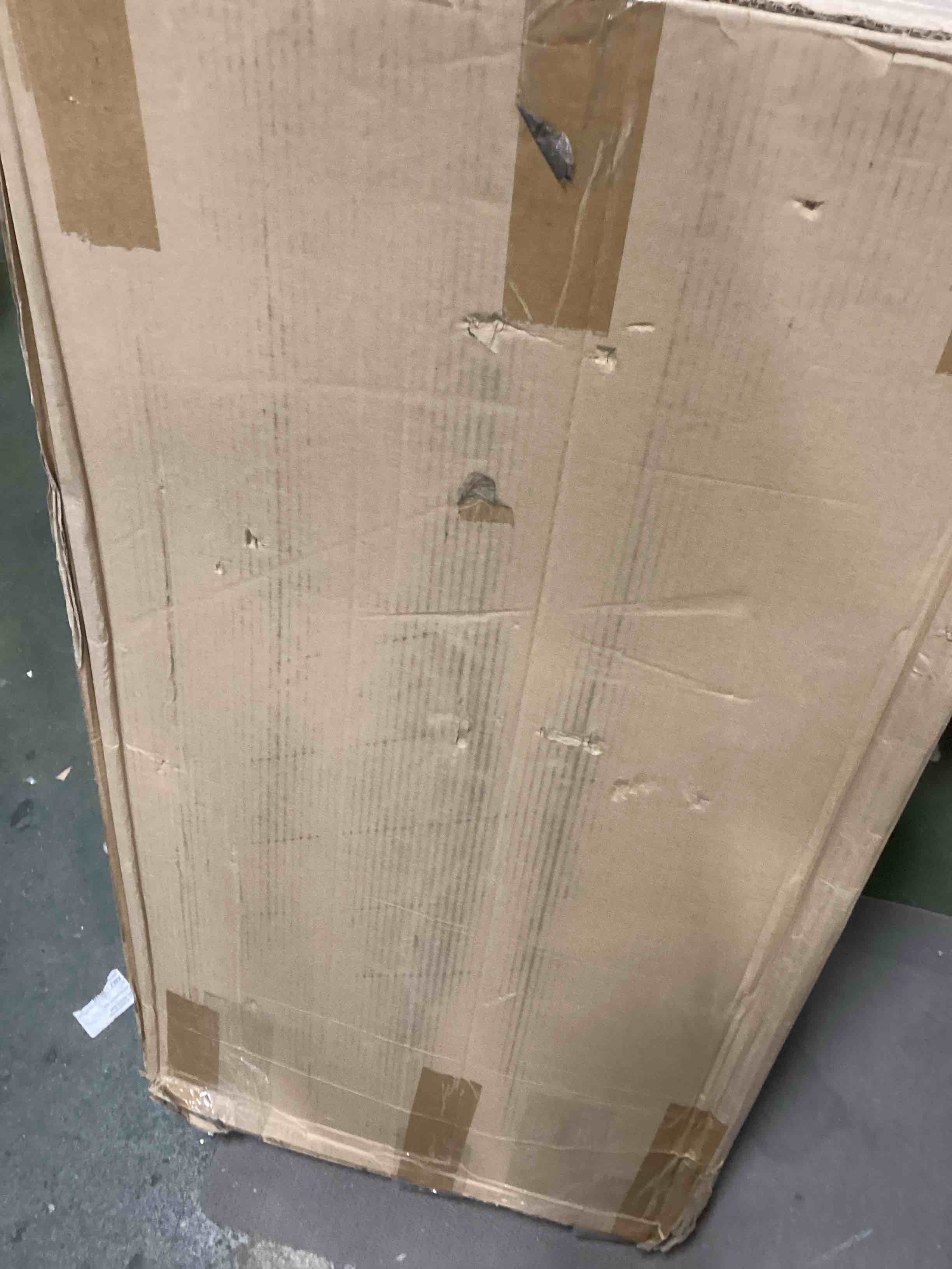 https://s3.amazonaws.com/lotting-images-prod/bidfta/PPE1621534_1736345430234.jpeg
