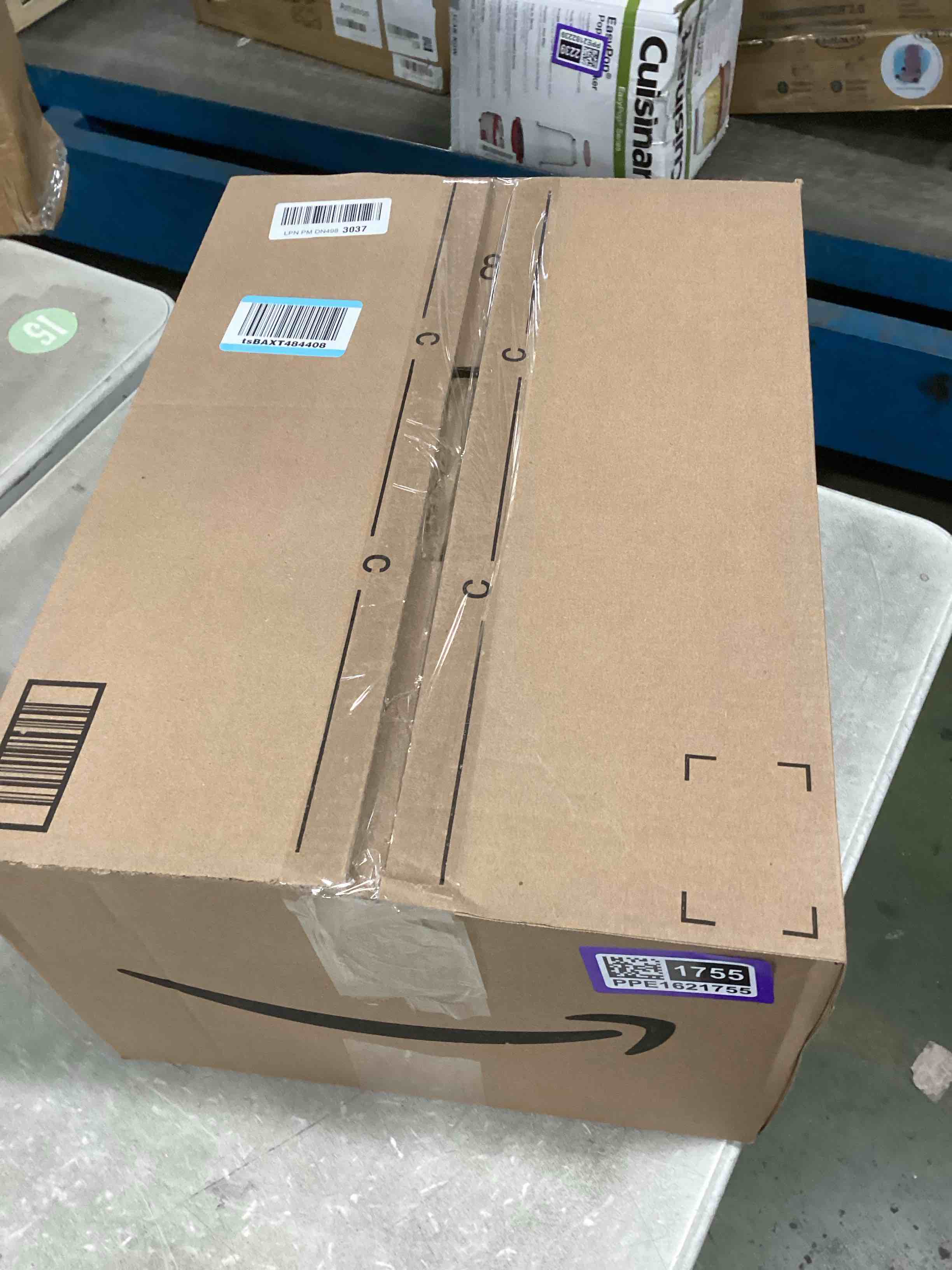 https://s3.amazonaws.com/lotting-images-prod/bidfta/PPE1621755_1736430941697.jpeg