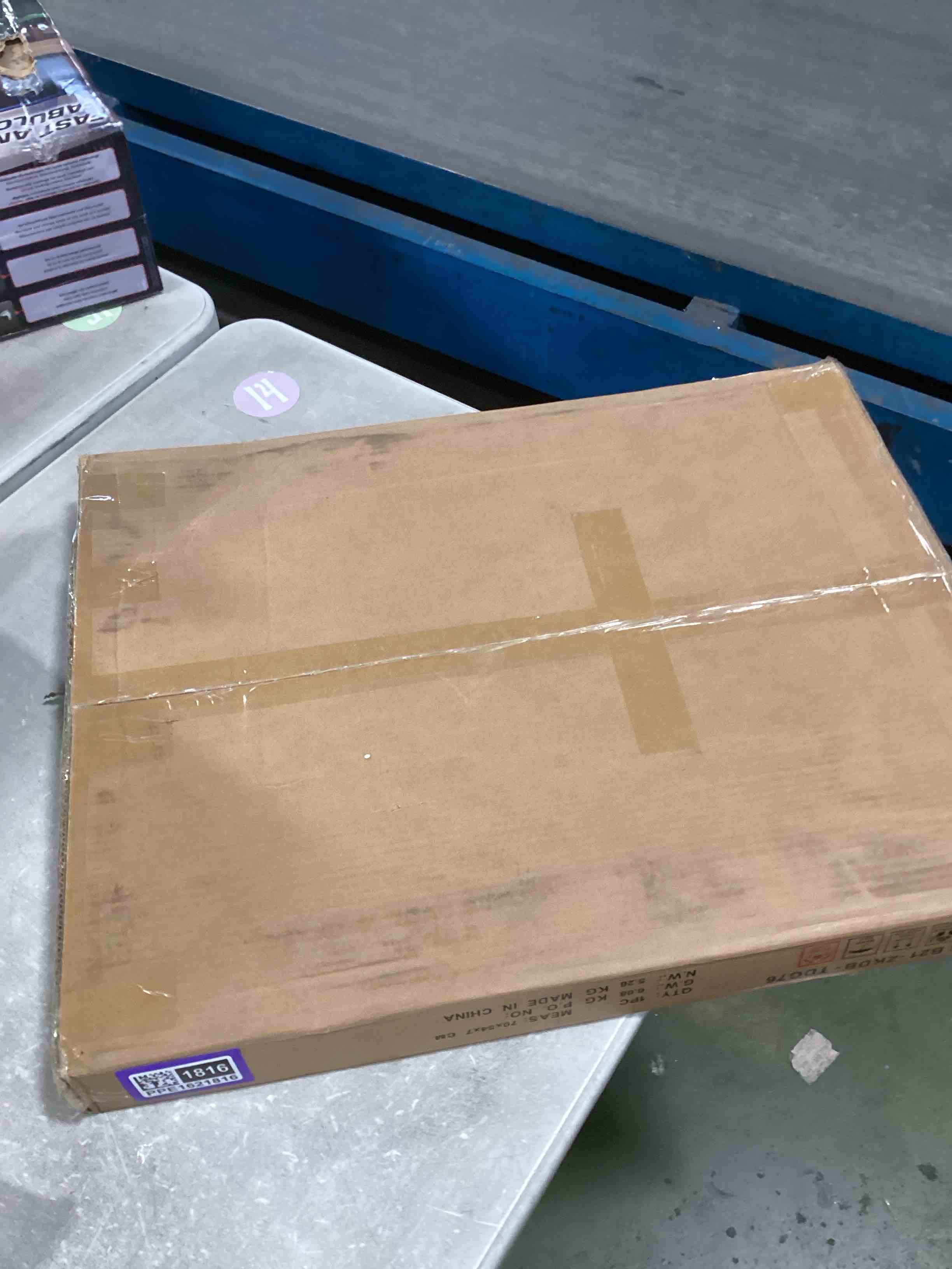 https://s3.amazonaws.com/lotting-images-prod/bidfta/PPE1621816_1736442295675.jpeg