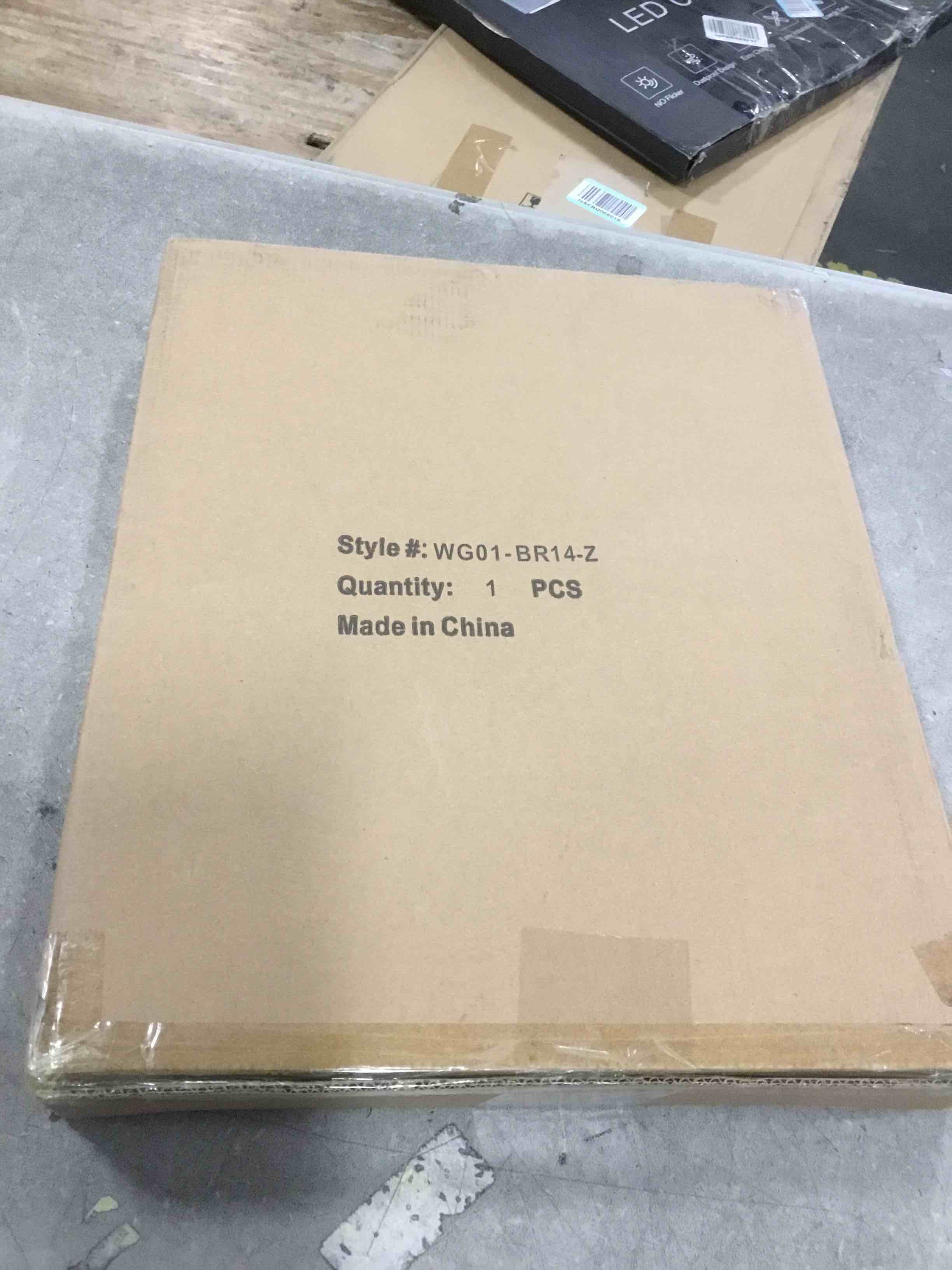 https://s3.amazonaws.com/lotting-images-prod/bidfta/PPE1622375_1737036668830.jpeg
