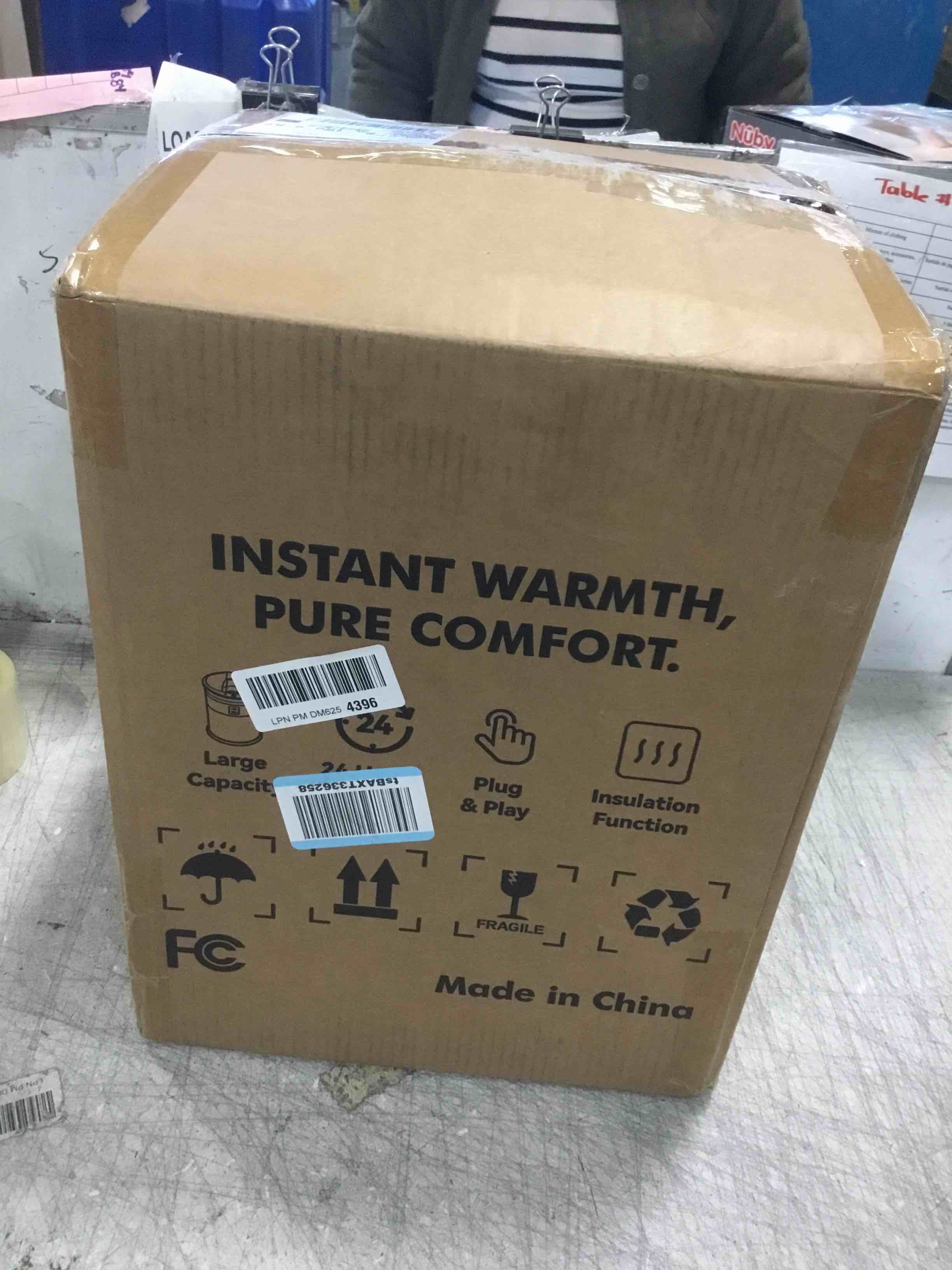 https://s3.amazonaws.com/lotting-images-prod/bidfta/PPE1622822_1737145759606.jpeg