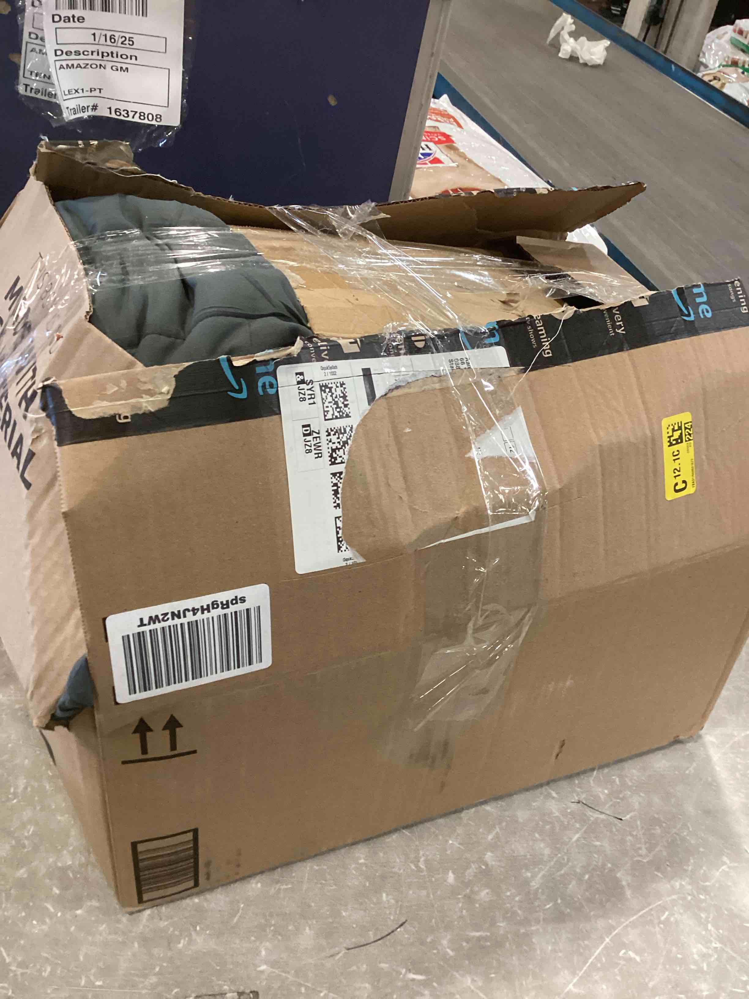 https://s3.amazonaws.com/lotting-images-prod/bidfta/PPE1622964_1737393316641.jpeg