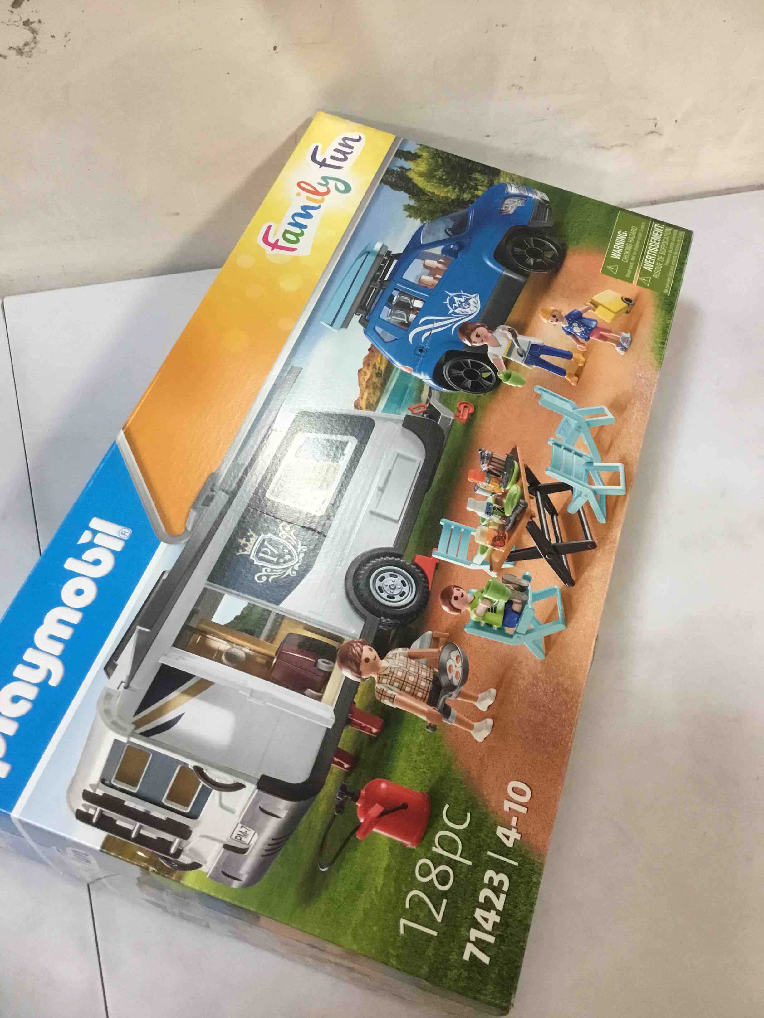 https://s3.amazonaws.com/lotting-images-prod/bidfta/PPE1623268_1737477023073.jpeg
