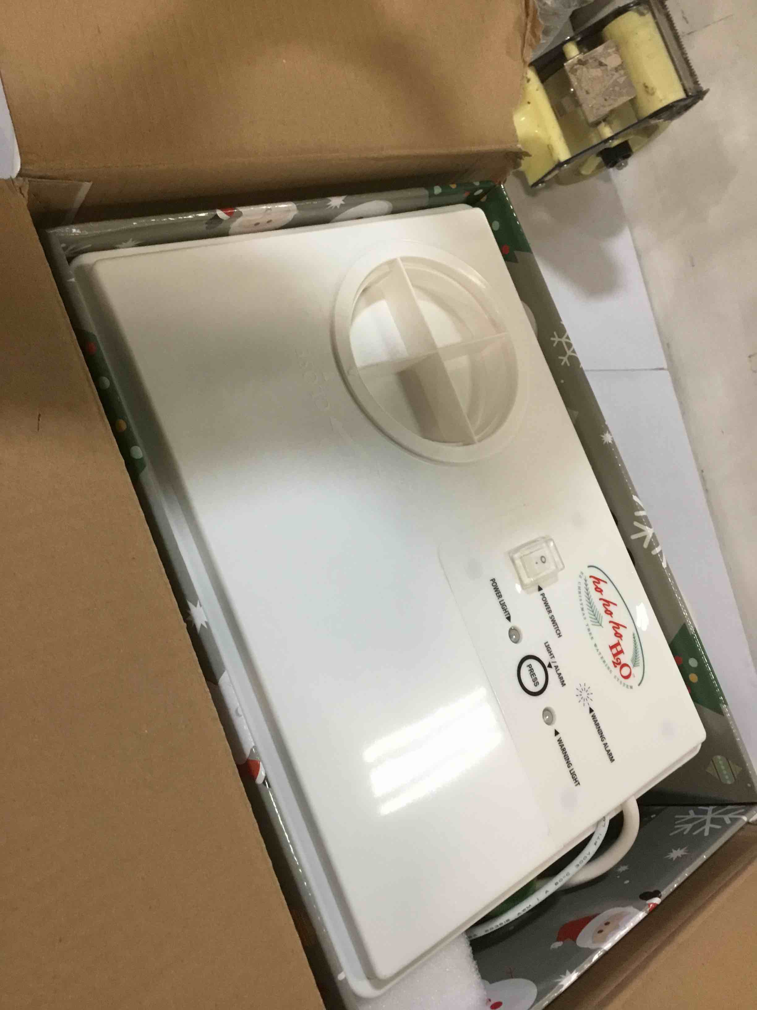 https://s3.amazonaws.com/lotting-images-prod/bidfta/PPE1623358_1737492269495.jpeg