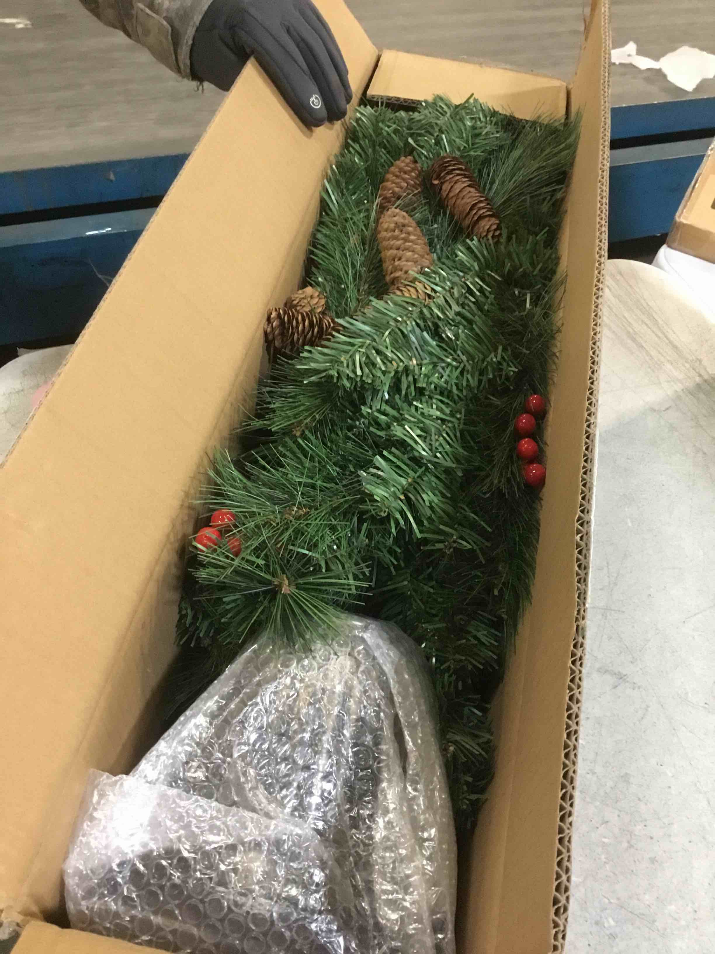 https://s3.amazonaws.com/lotting-images-prod/bidfta/PPE1623435_1737553901791.jpeg