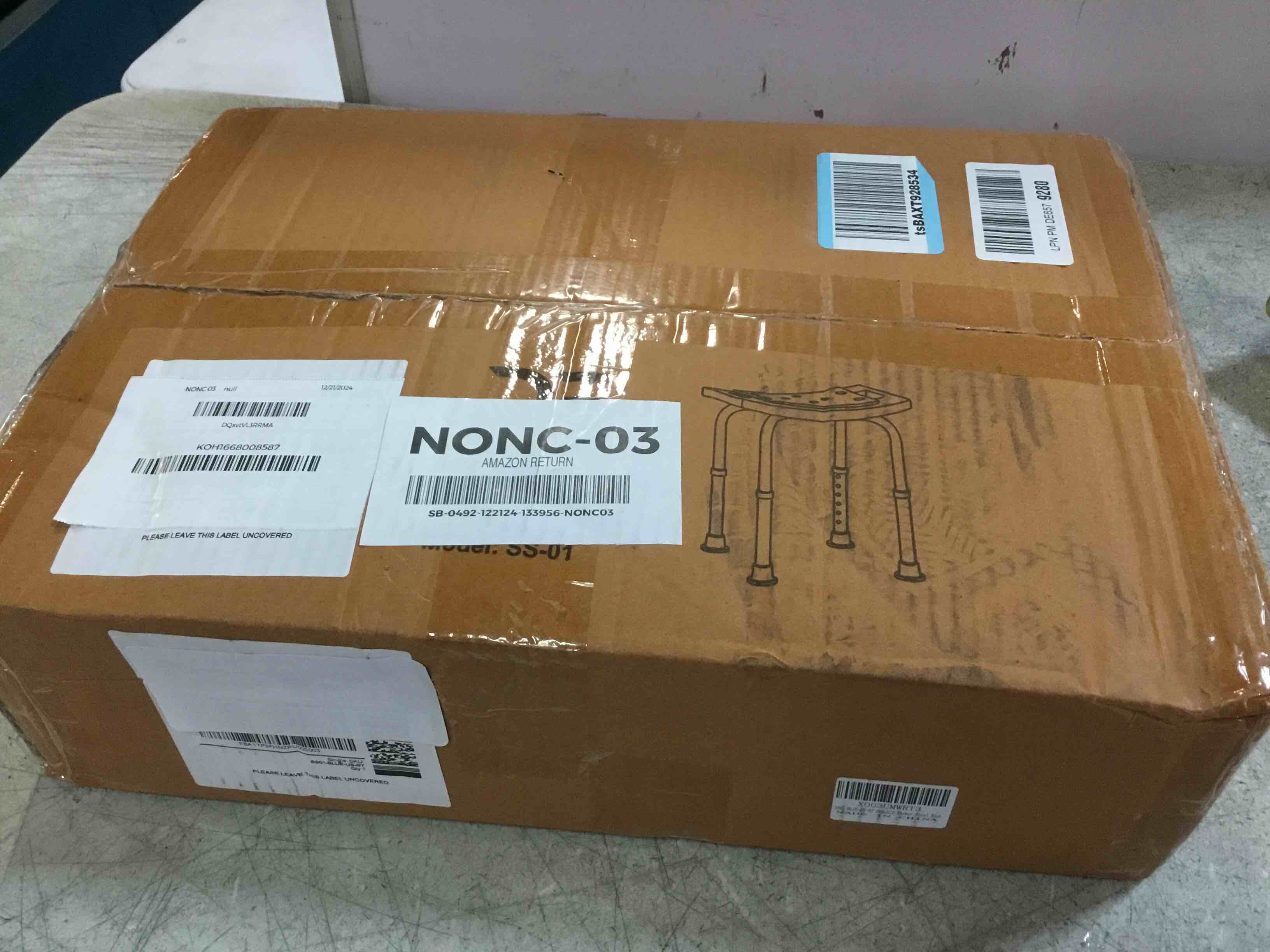 https://s3.amazonaws.com/lotting-images-prod/bidfta/PPE1623476_1737559532755.jpeg