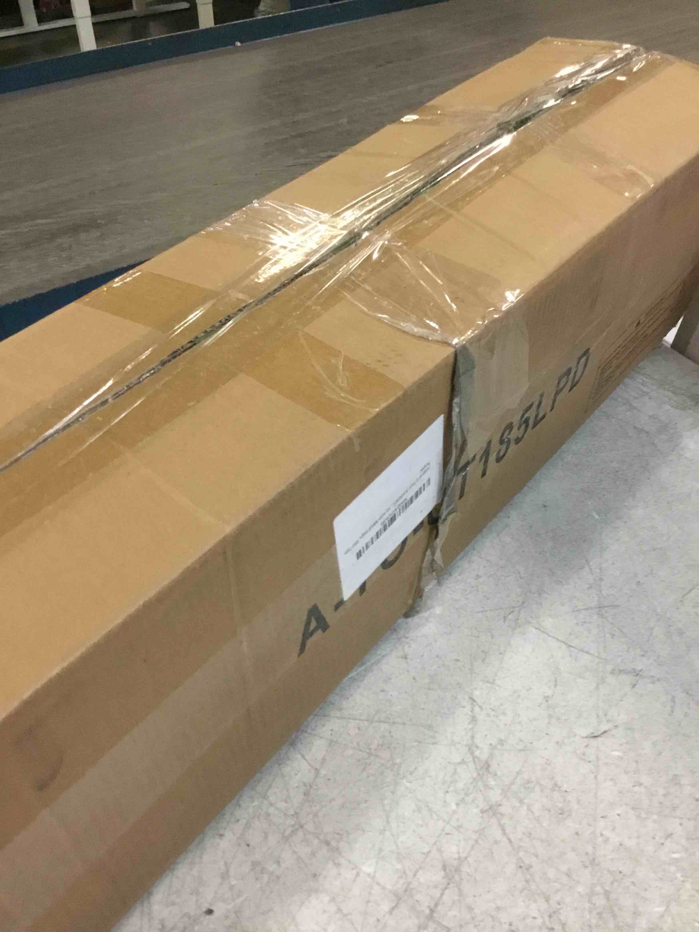 https://s3.amazonaws.com/lotting-images-prod/bidfta/PPE1623511_1737563836398.jpeg