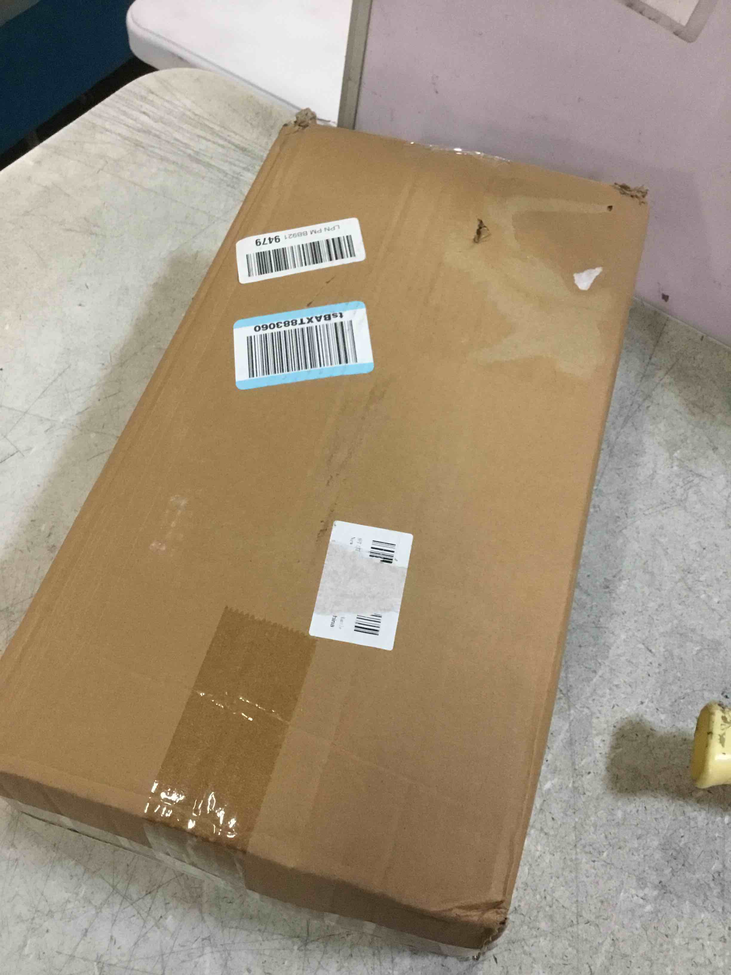 https://s3.amazonaws.com/lotting-images-prod/bidfta/PPE1623516_1737564247902.jpeg