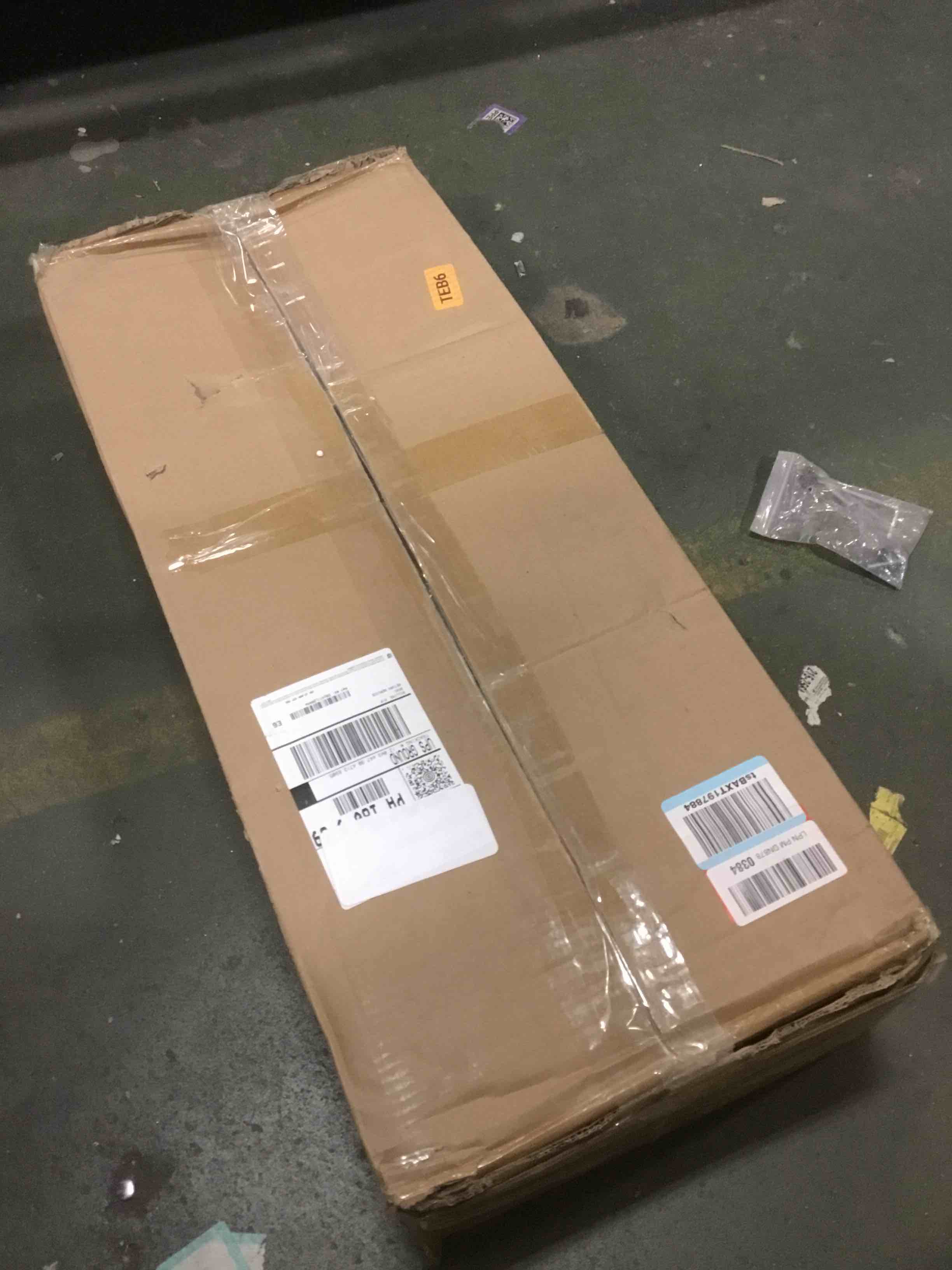 https://s3.amazonaws.com/lotting-images-prod/bidfta/PPE1623686_1737636944215.jpeg