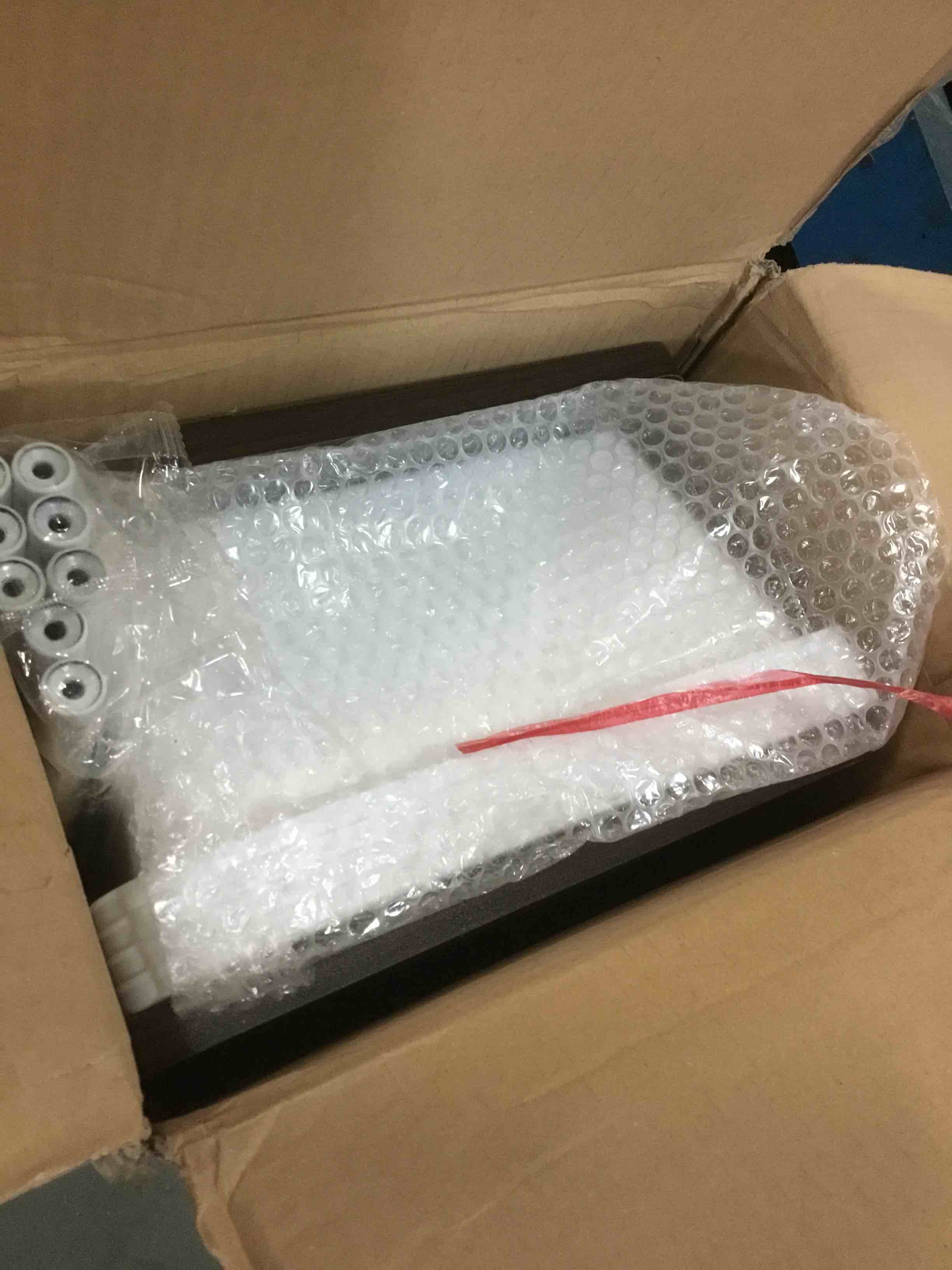 https://s3.amazonaws.com/lotting-images-prod/bidfta/PPE1623920_1737666897177.jpeg