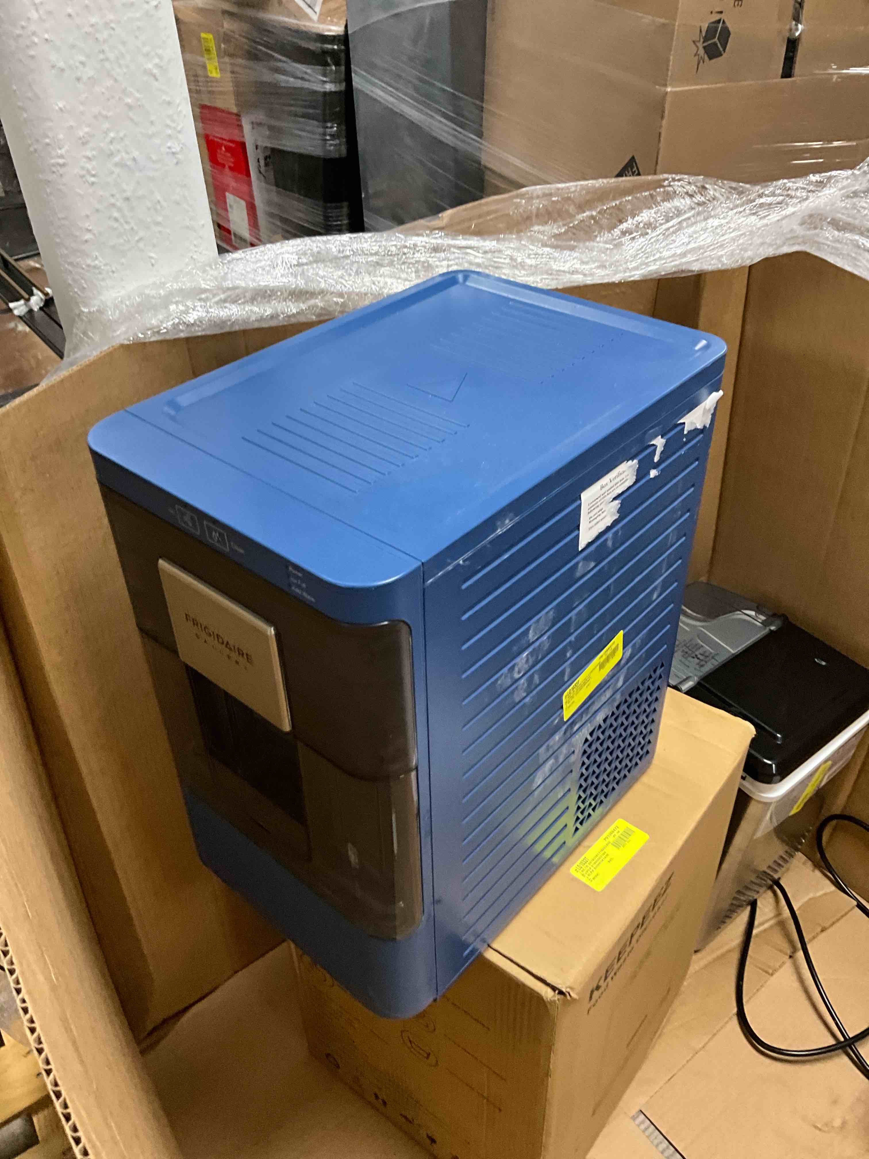 https://s3.amazonaws.com/lotting-images-prod/bidfta/PPE1624287_1733338204246.jpeg