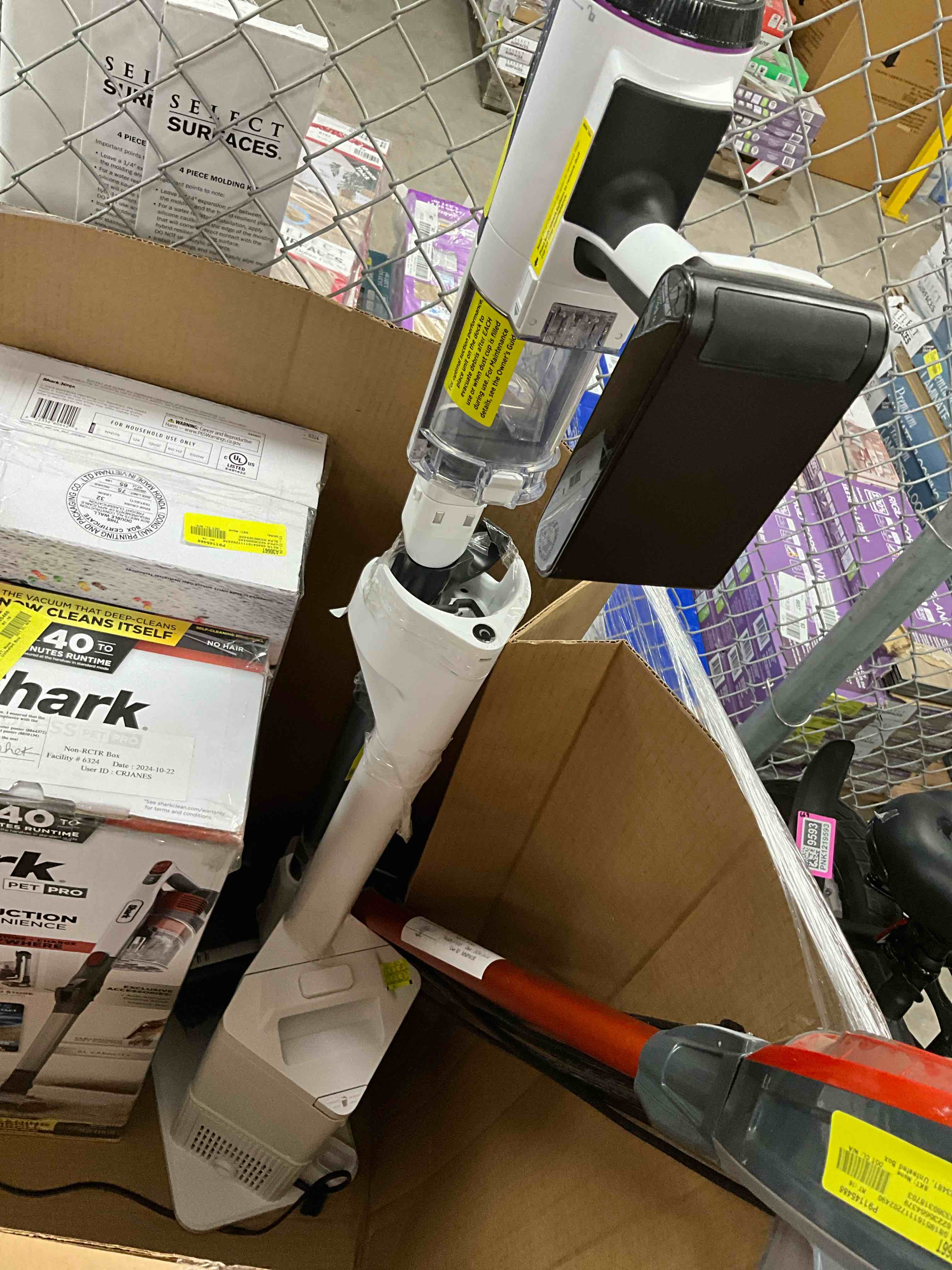 https://s3.amazonaws.com/lotting-images-prod/bidfta/PPE1624316_1733340701905.jpeg