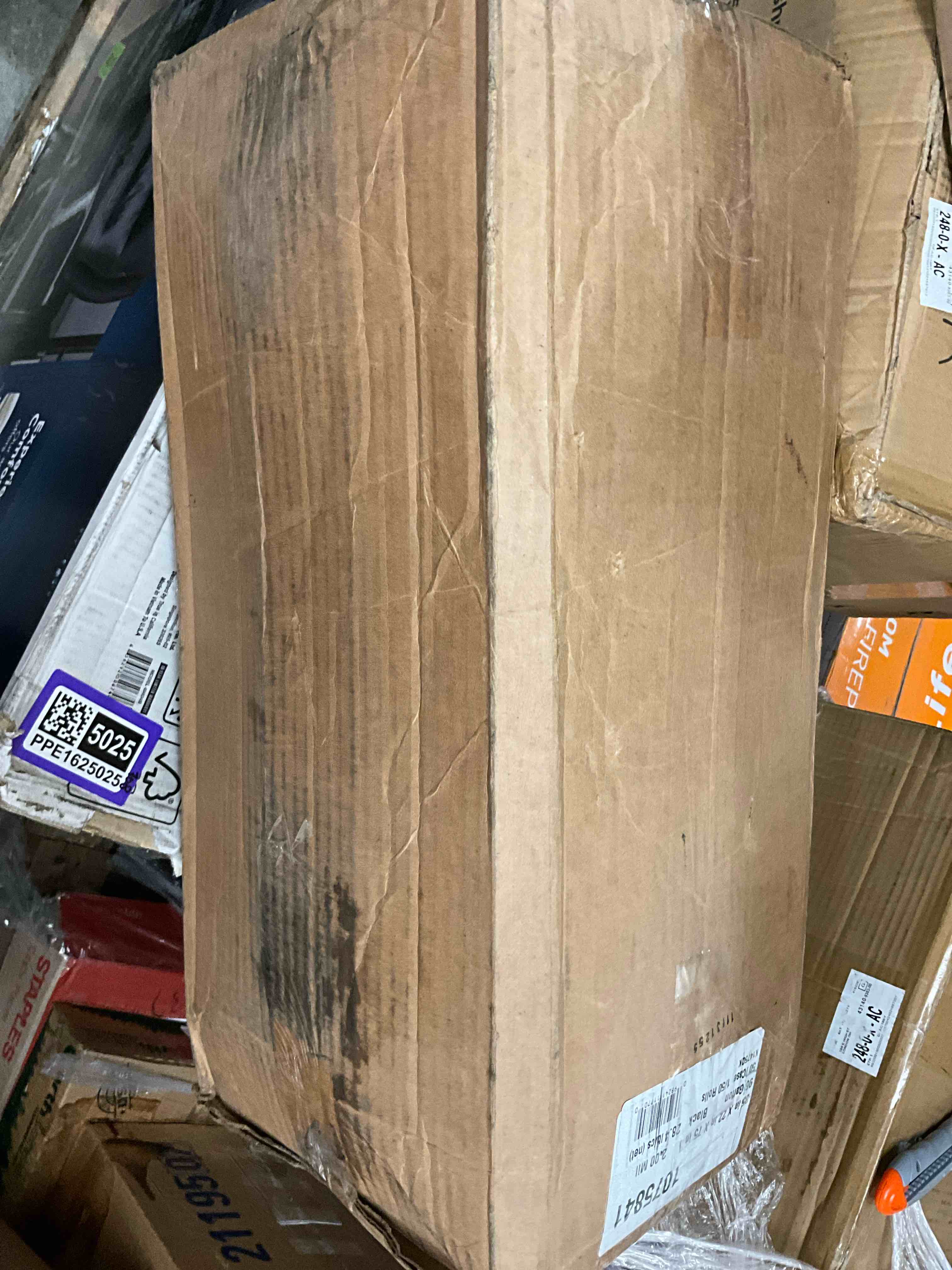 https://s3.amazonaws.com/lotting-images-prod/bidfta/PPE1625040_1734722046522.jpeg
