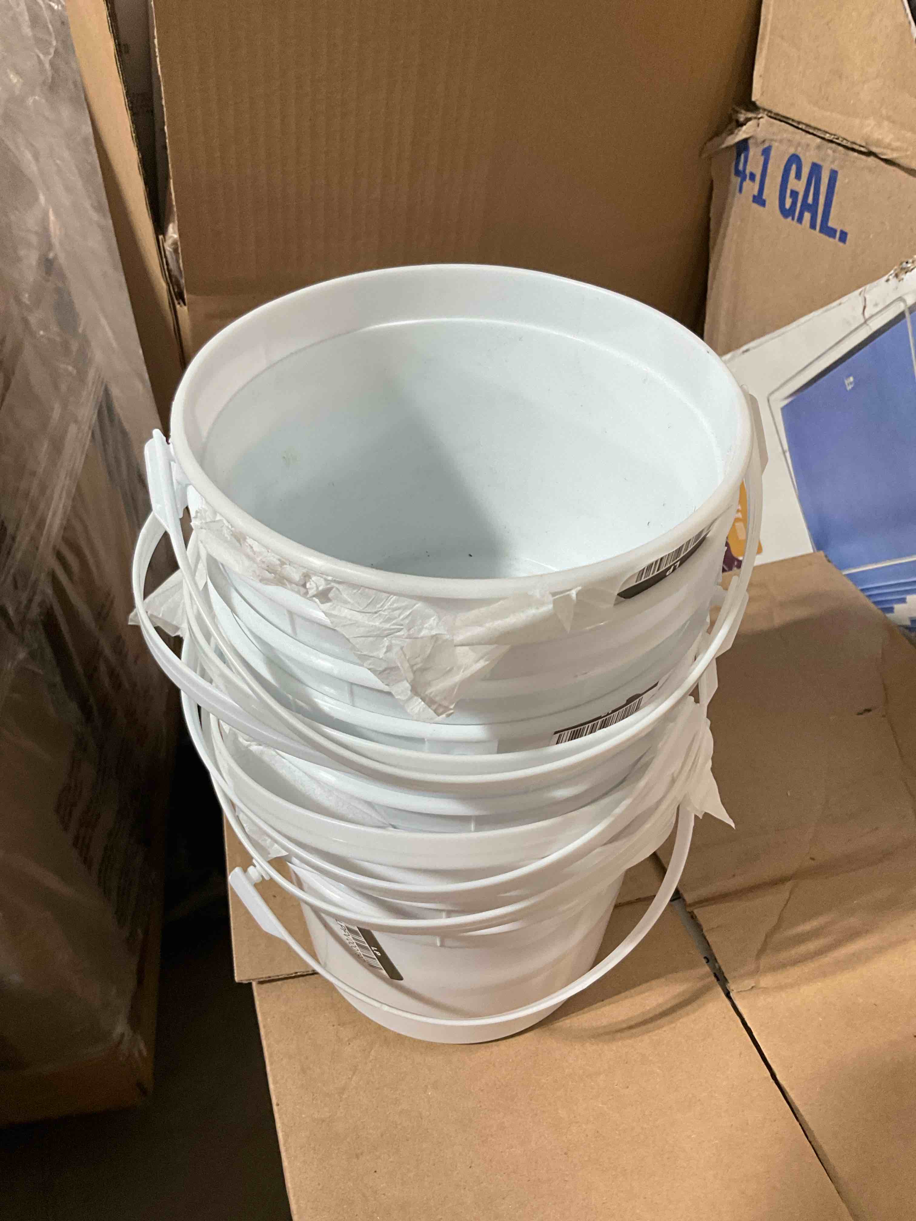 https://s3.amazonaws.com/lotting-images-prod/bidfta/PPE1625095_1734706924128.jpeg