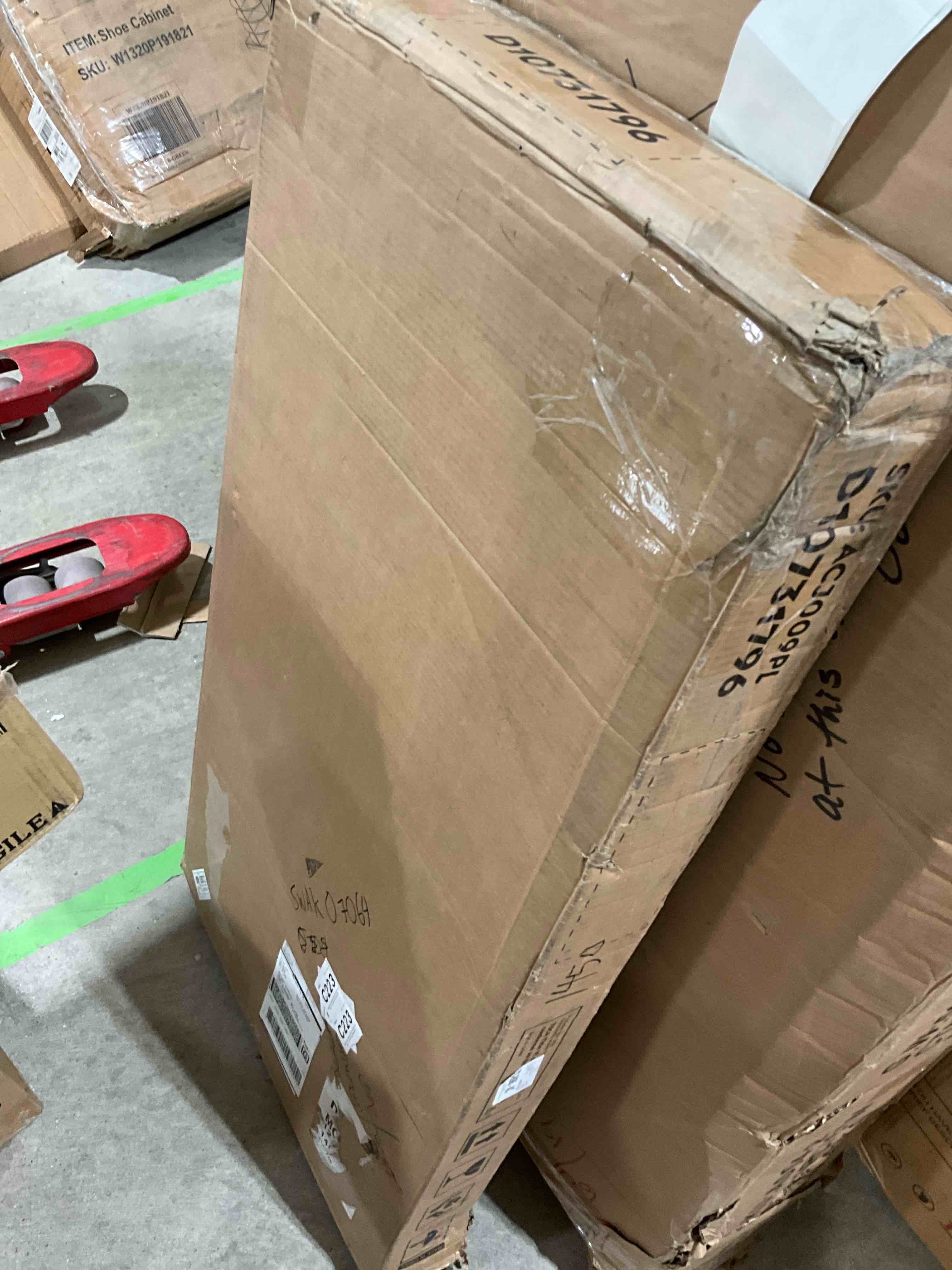 https://s3.amazonaws.com/lotting-images-prod/bidfta/PPE1626065_1737994518702.jpeg