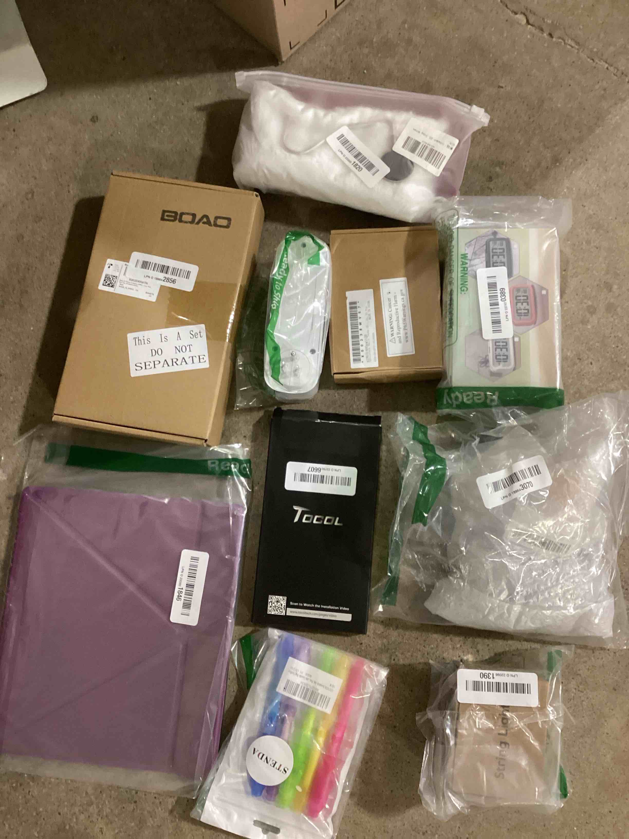 https://s3.amazonaws.com/lotting-images-prod/bidfta/PPE1627224_1736283590131.jpeg