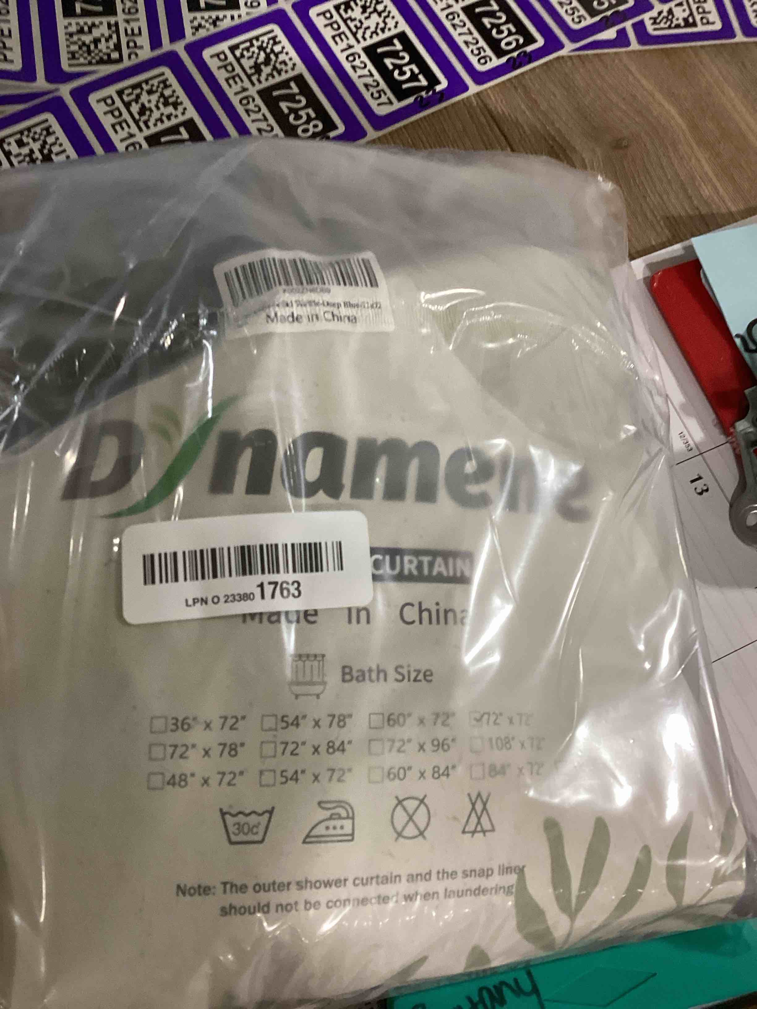 https://s3.amazonaws.com/lotting-images-prod/bidfta/PPE1627262_1736272869537.jpeg