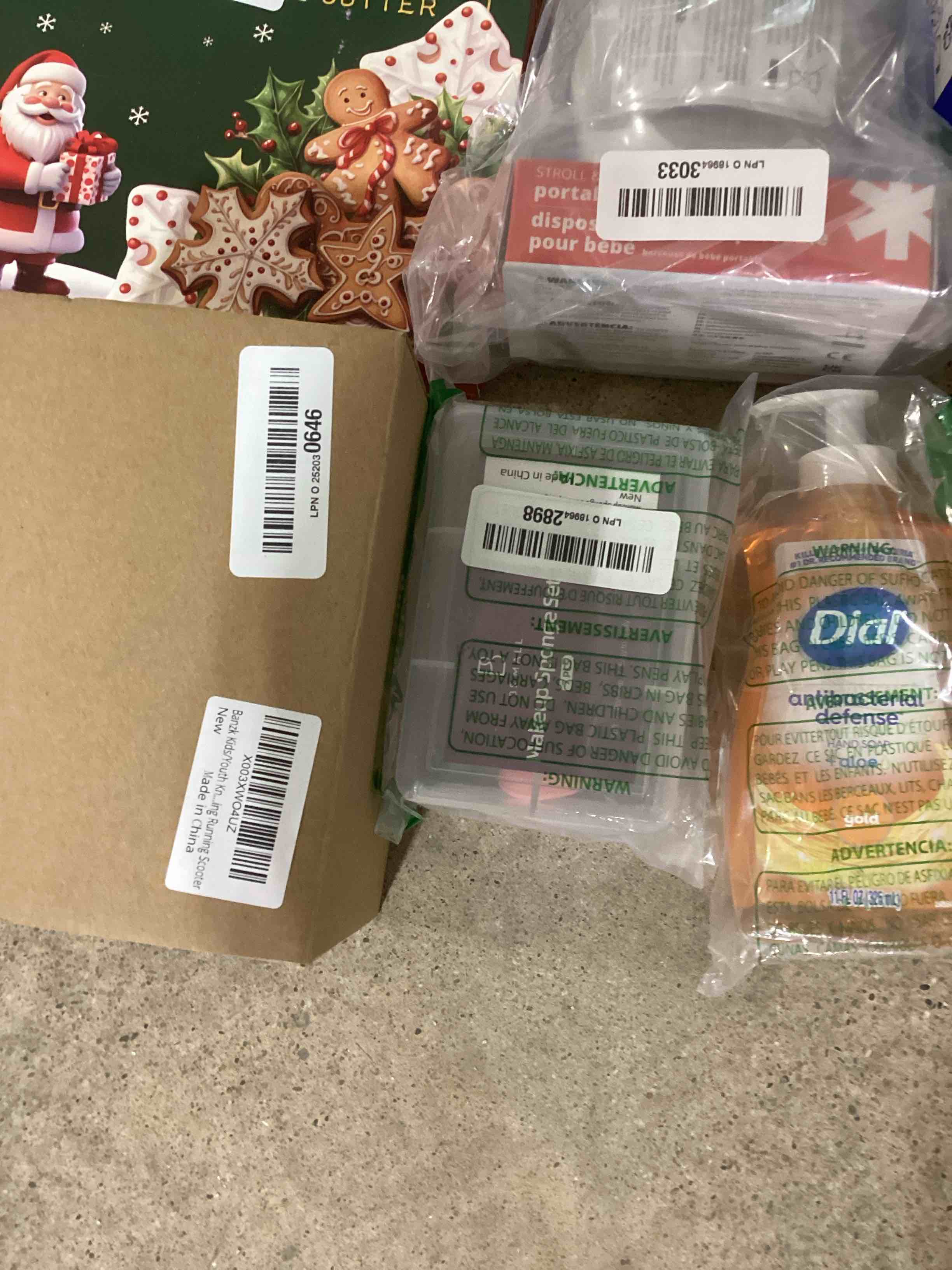 https://s3.amazonaws.com/lotting-images-prod/bidfta/PPE1627302_1736283336231.jpeg