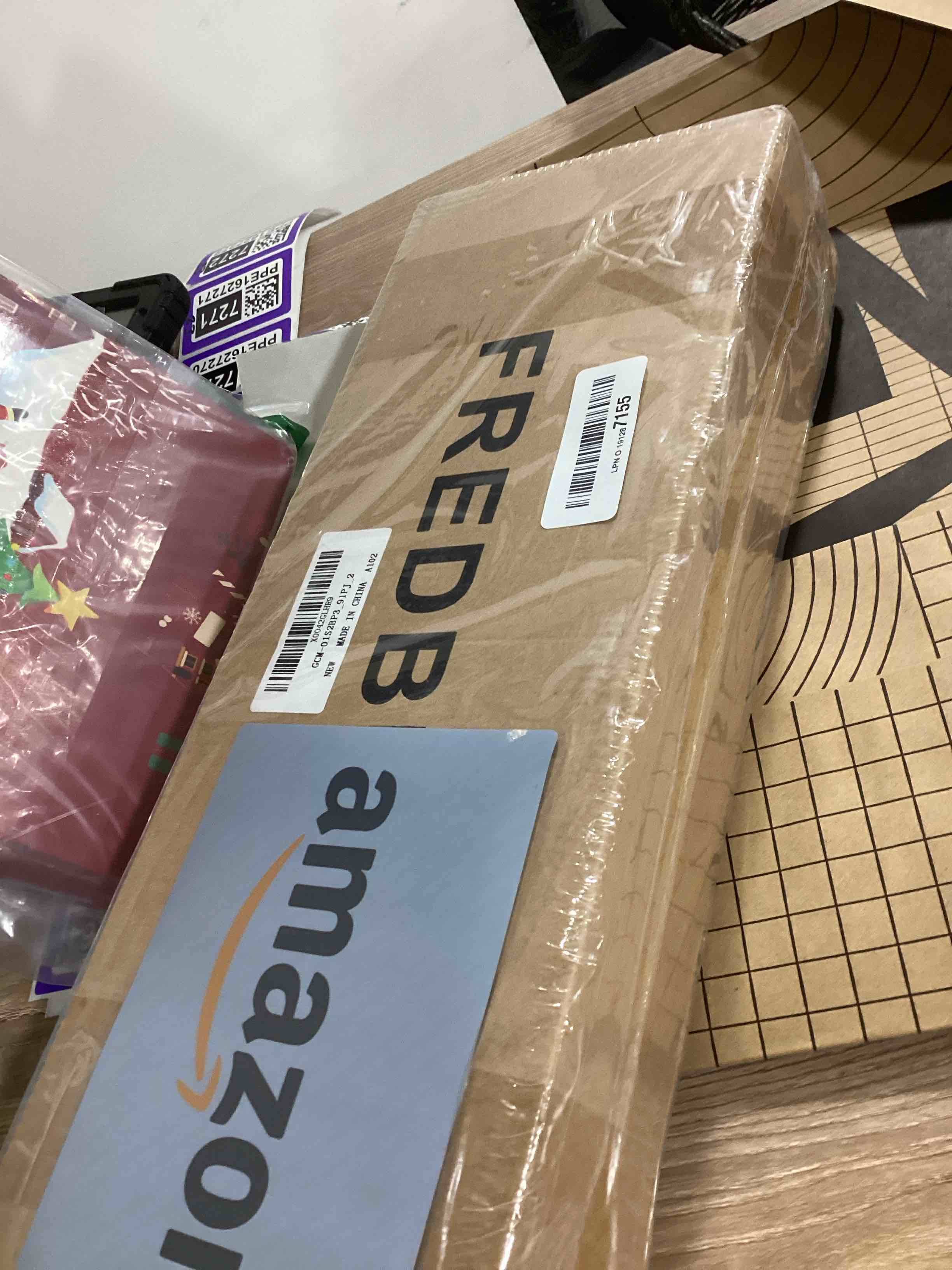 https://s3.amazonaws.com/lotting-images-prod/bidfta/PPE1627303_1736284075984.jpeg