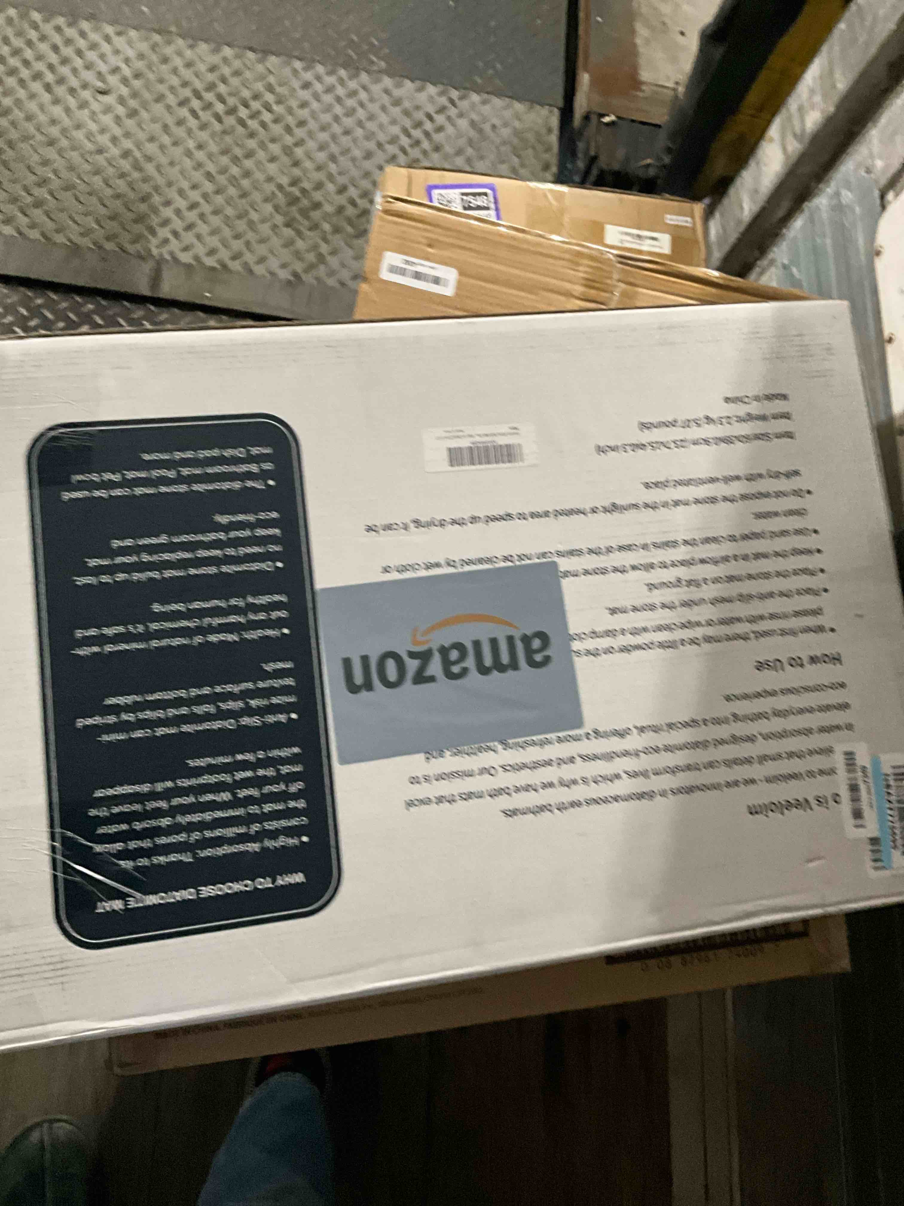 https://s3.amazonaws.com/lotting-images-prod/bidfta/PPE1627555_1740516505890.jpeg