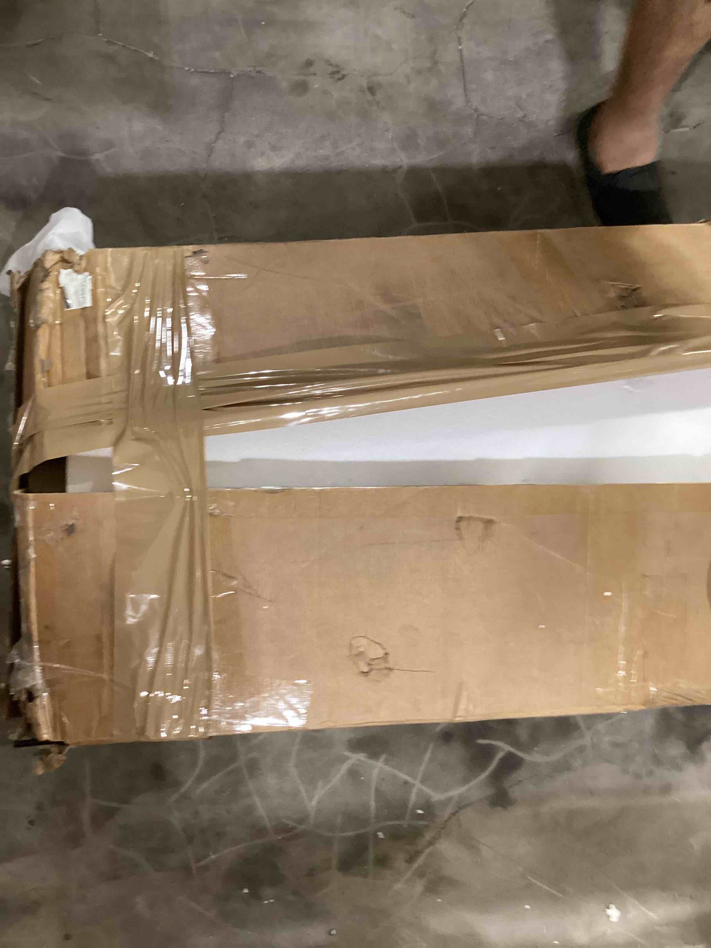https://s3.amazonaws.com/lotting-images-prod/bidfta/PPE1629862_1750698073099.jpeg