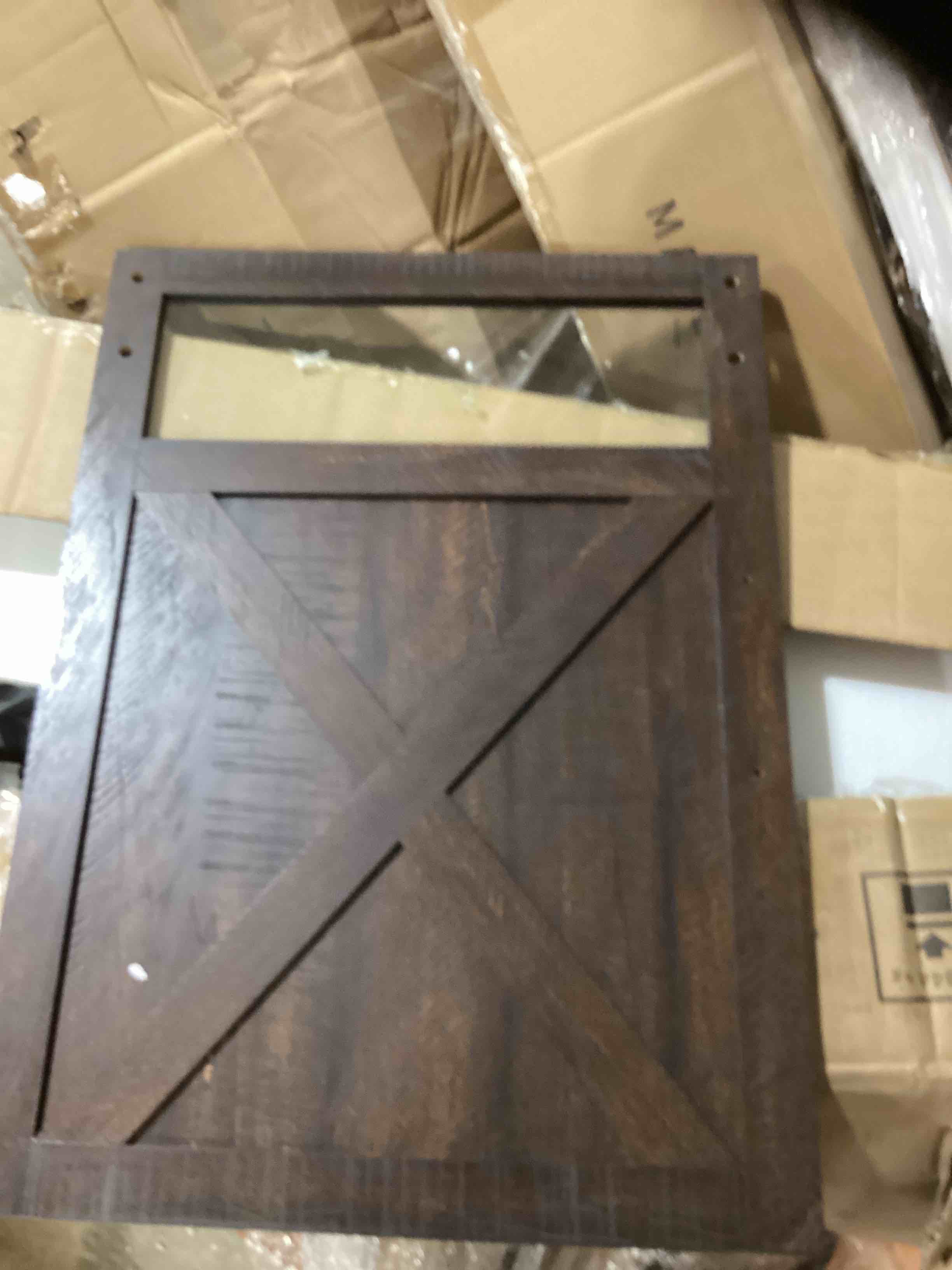 https://s3.amazonaws.com/lotting-images-prod/bidfta/PPE1629864_1750702456179.jpeg