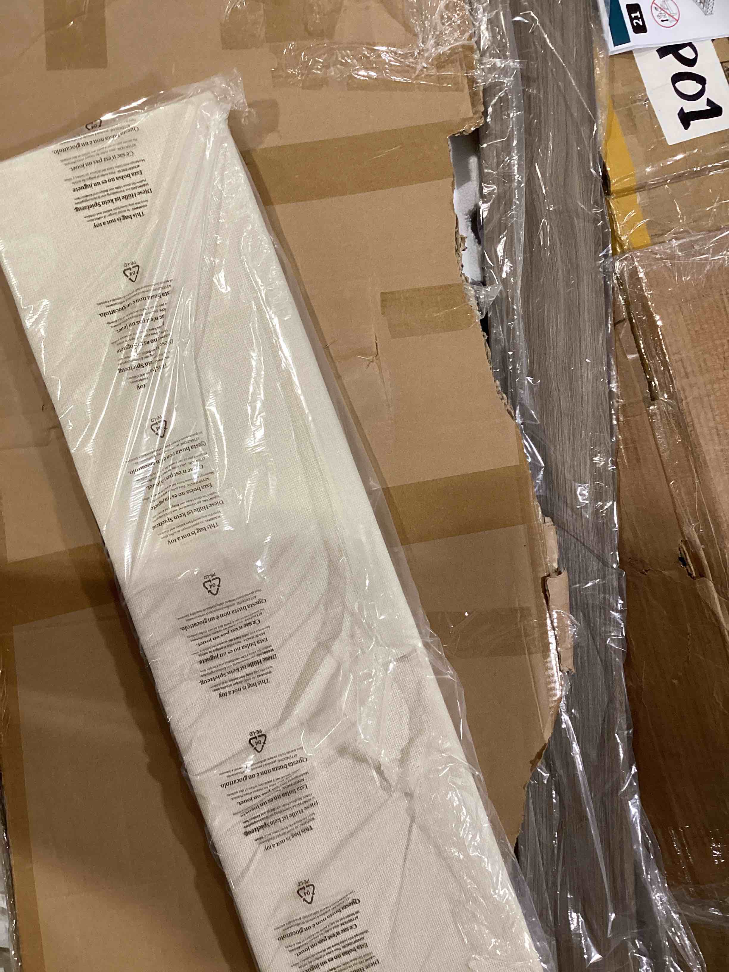 https://s3.amazonaws.com/lotting-images-prod/bidfta/PPE1629865_1750704100897.jpeg