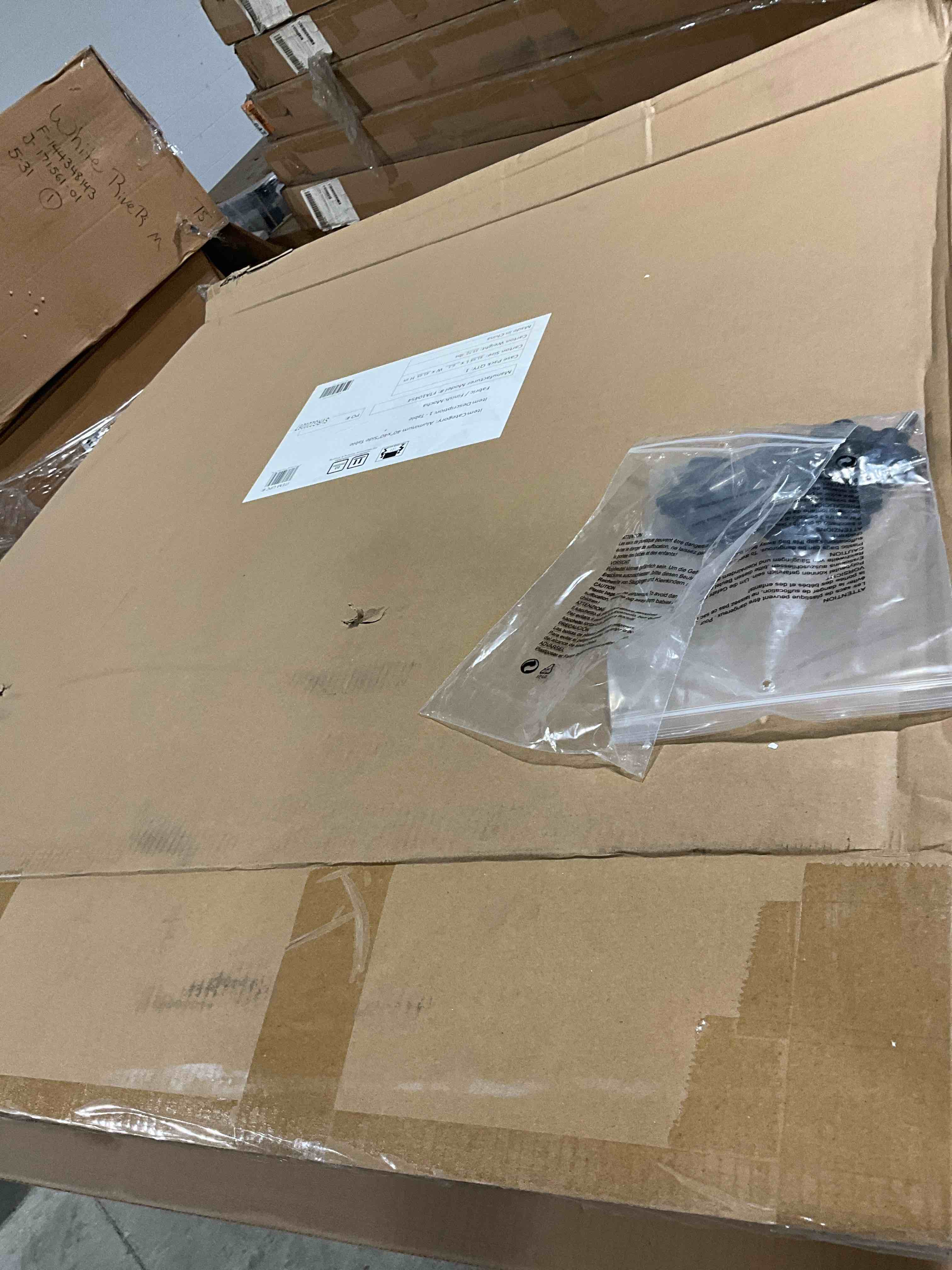 https://s3.amazonaws.com/lotting-images-prod/bidfta/PPE1629982_1751984768102.jpeg
