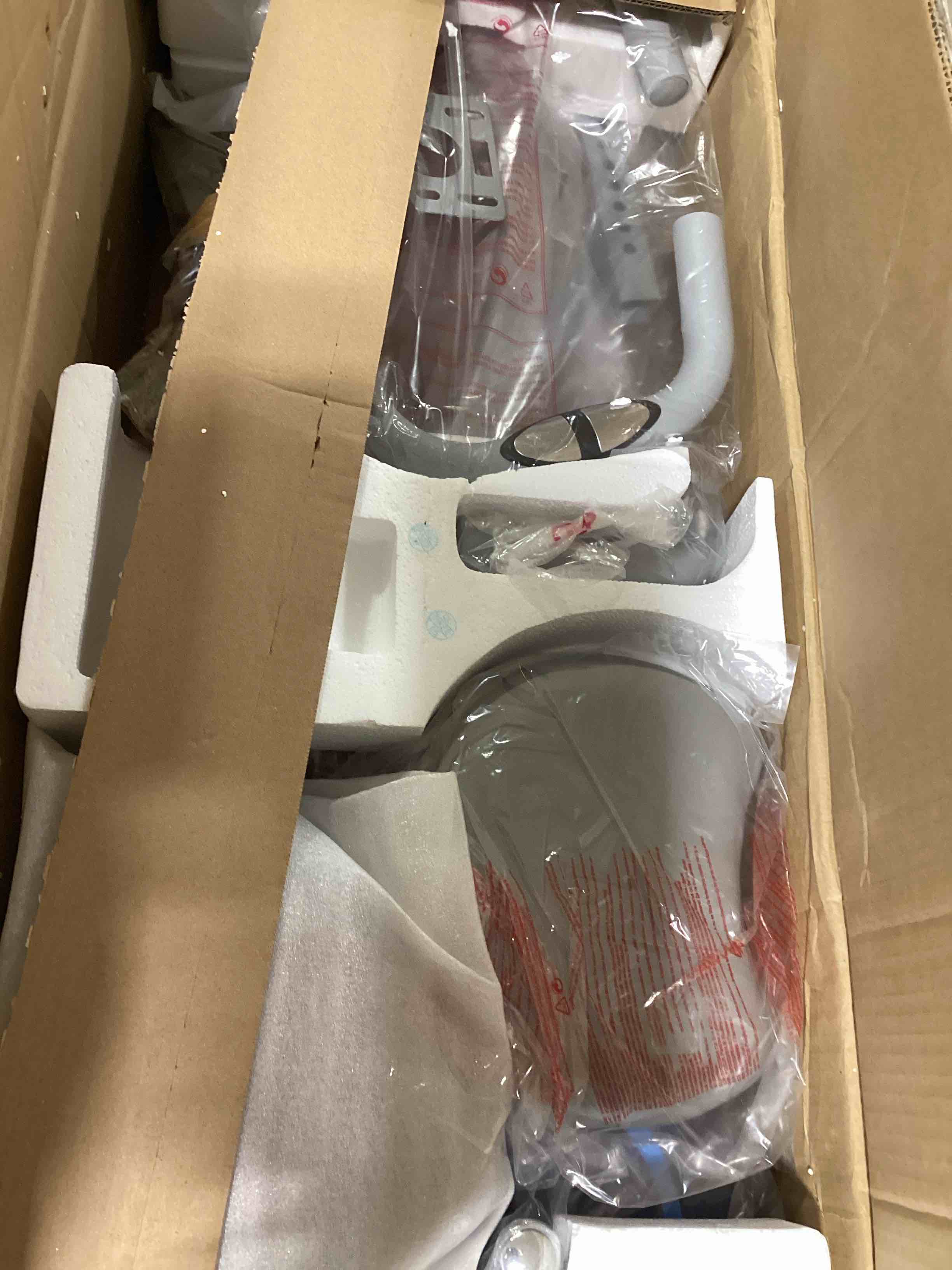 https://s3.amazonaws.com/lotting-images-prod/bidfta/PPE1631061_1736895043948.jpeg