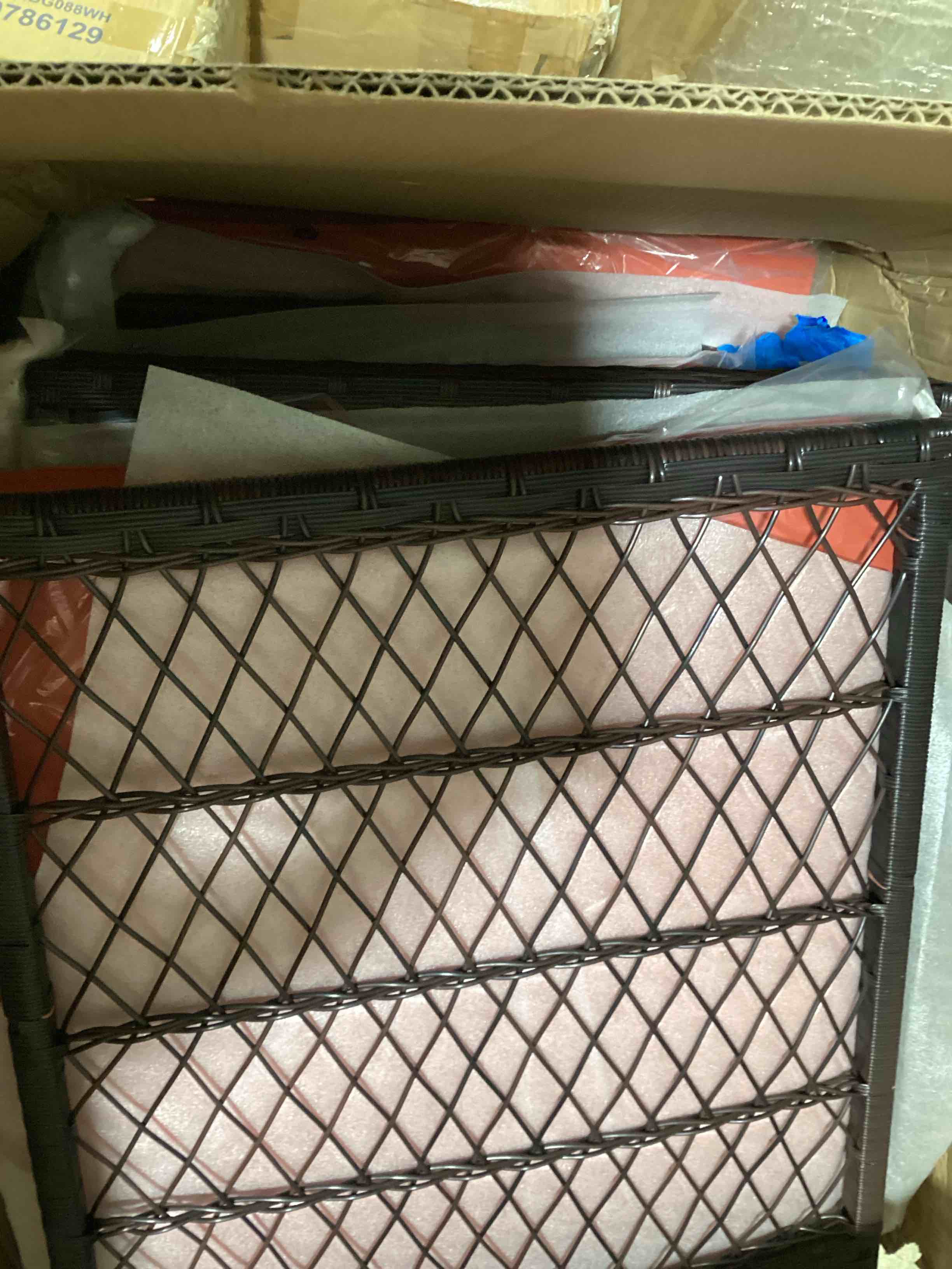 https://s3.amazonaws.com/lotting-images-prod/bidfta/PPE1631073_1736954809597.jpeg