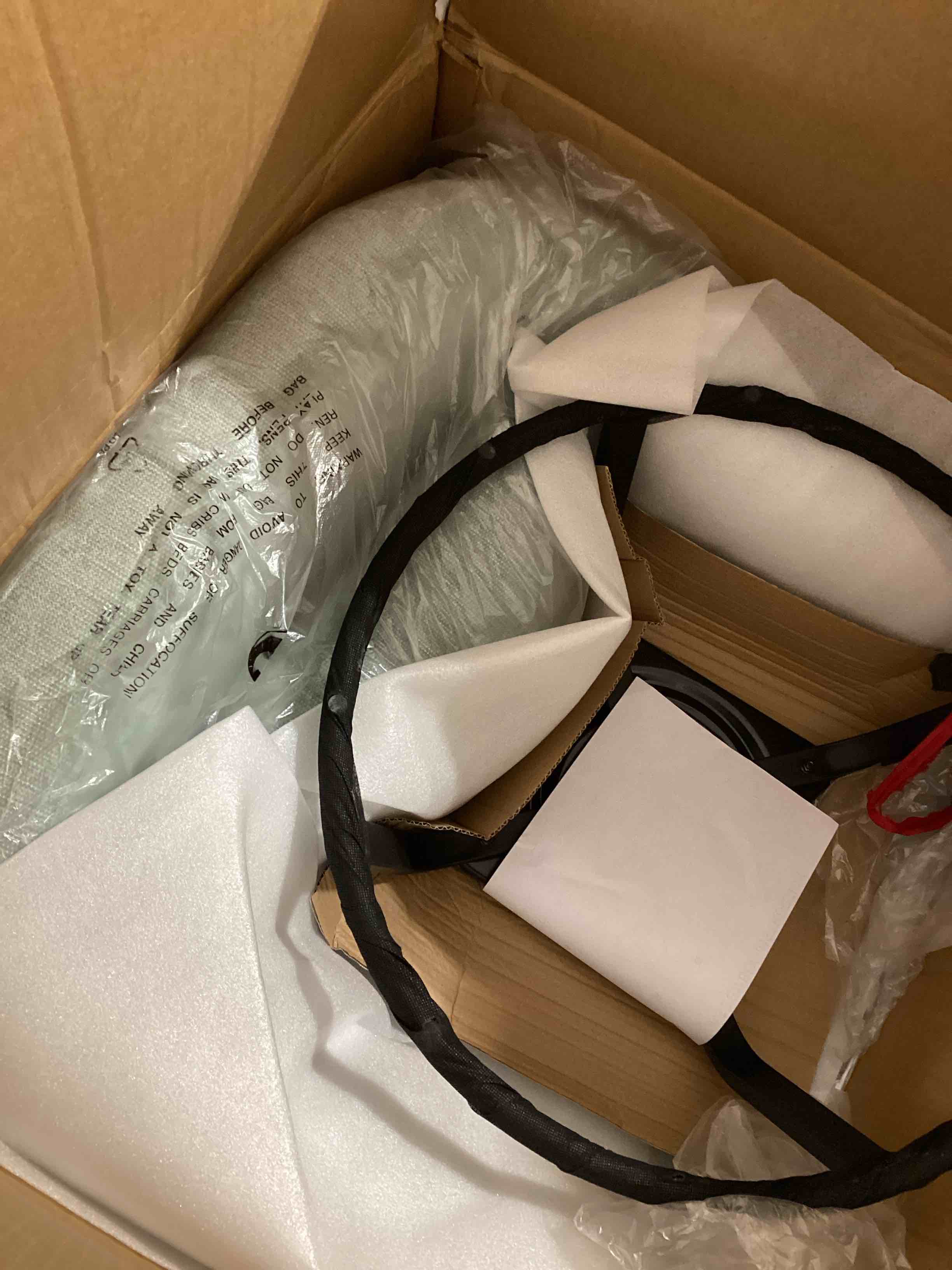 https://s3.amazonaws.com/lotting-images-prod/bidfta/PPE1631231_1737471328758.jpeg