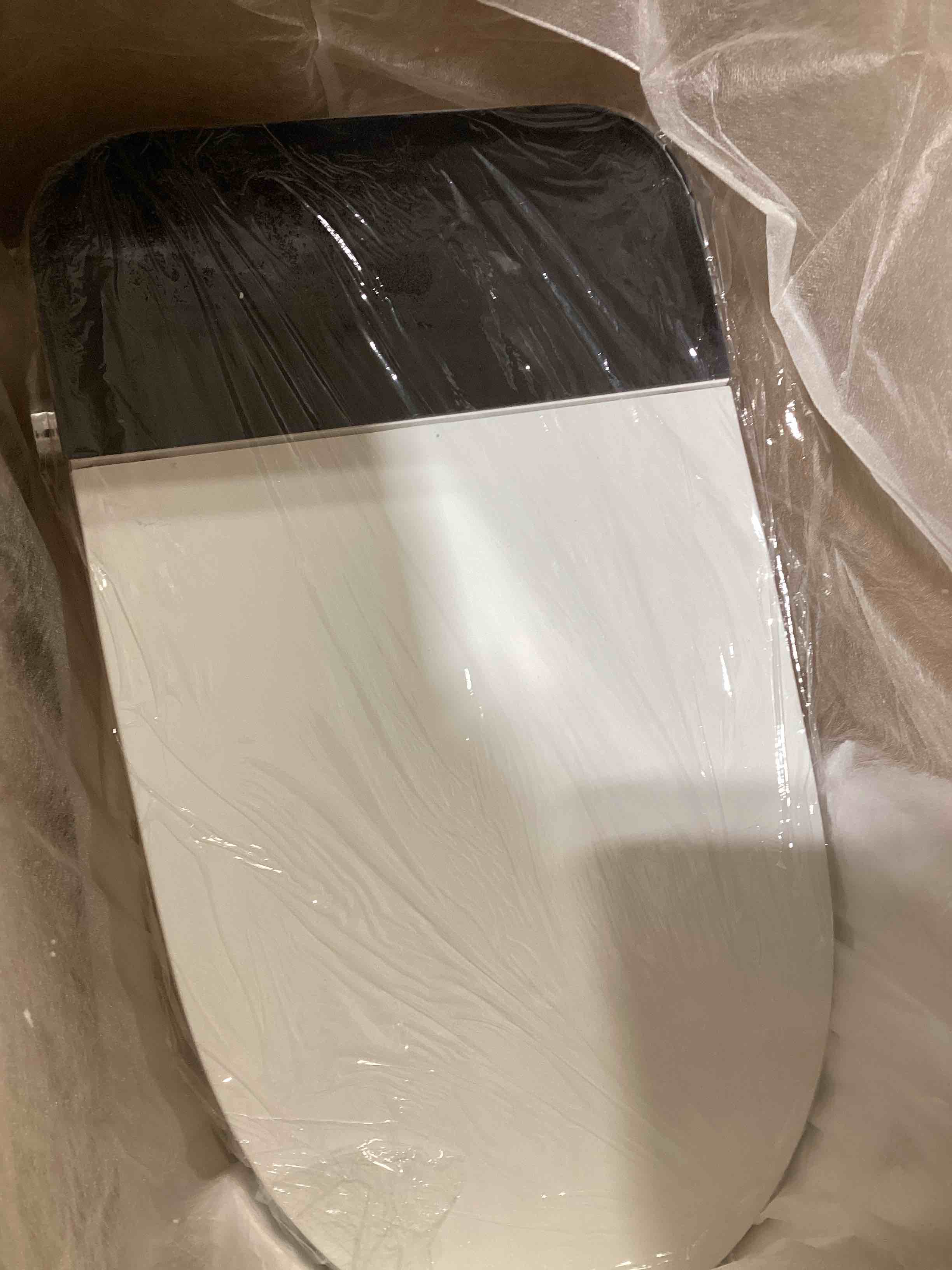 https://s3.amazonaws.com/lotting-images-prod/bidfta/PPE1631232_1737471579179.jpeg