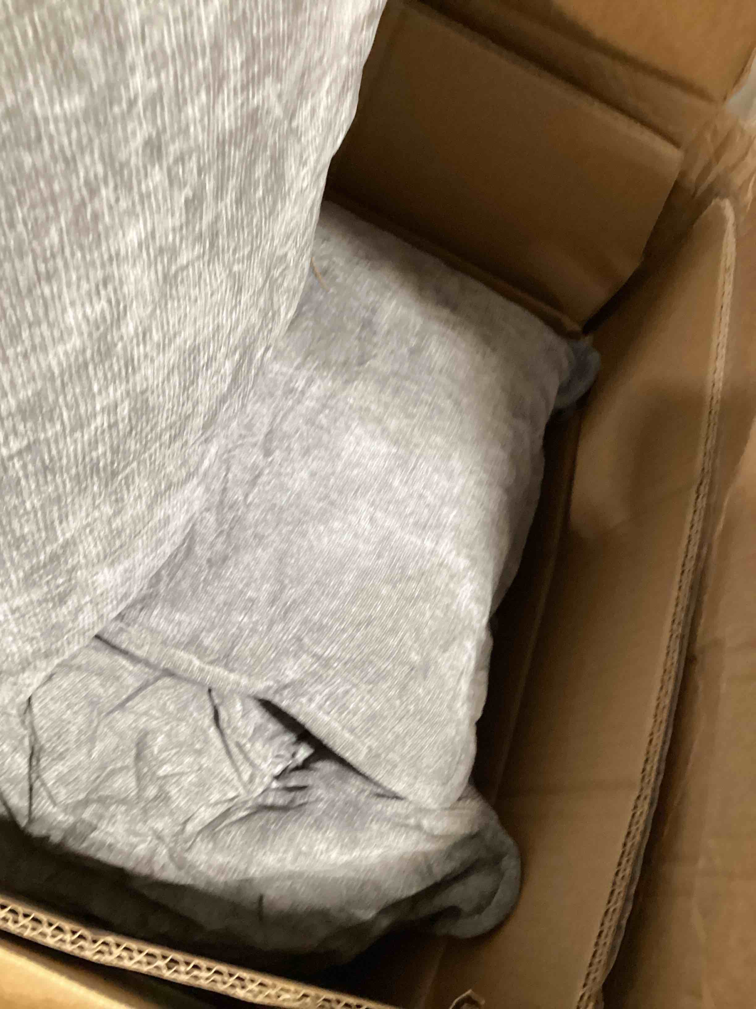 https://s3.amazonaws.com/lotting-images-prod/bidfta/PPE1631241_1737475172270.jpeg
