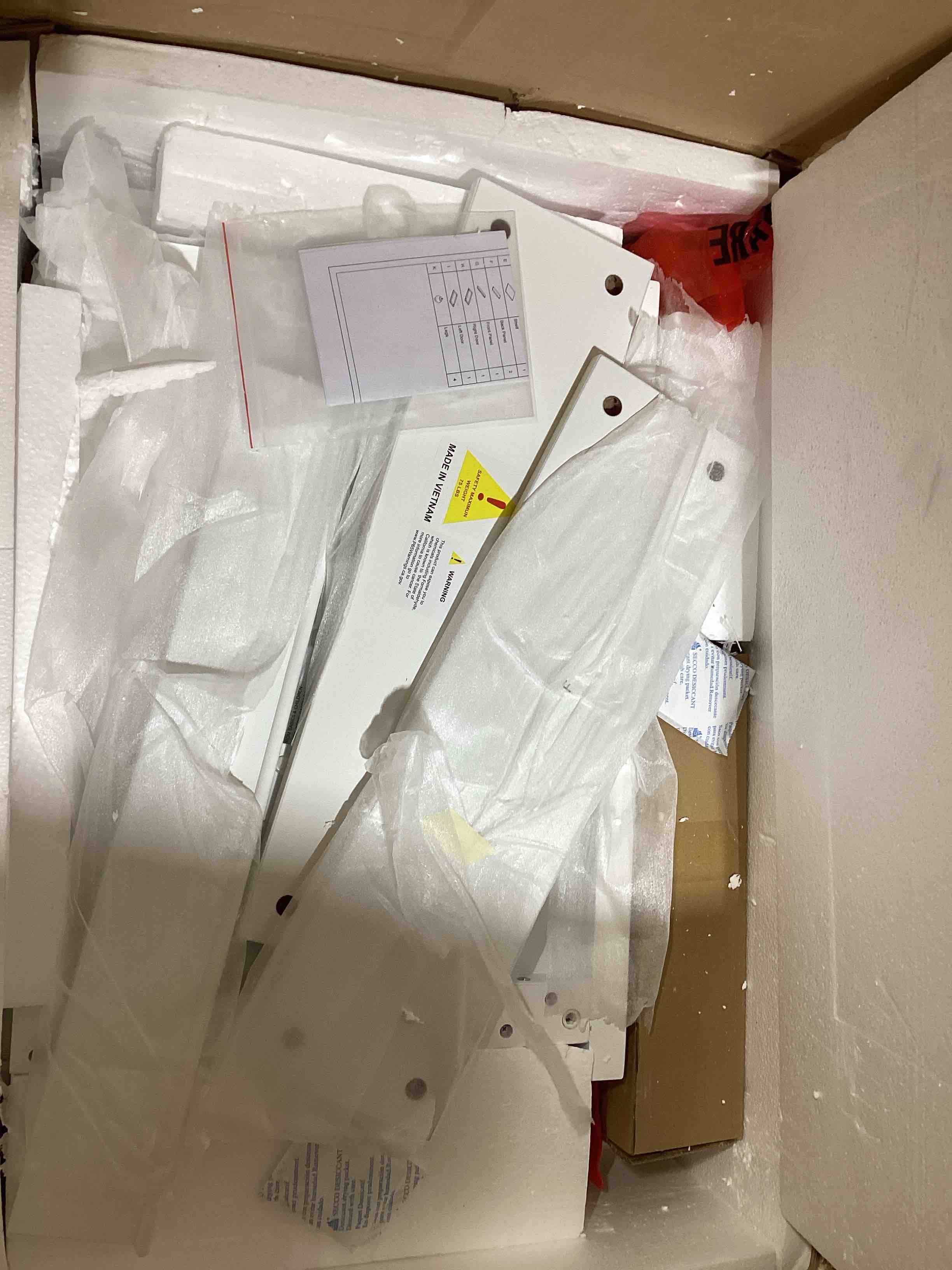 https://s3.amazonaws.com/lotting-images-prod/bidfta/PPE1631244_1737476394549.jpeg