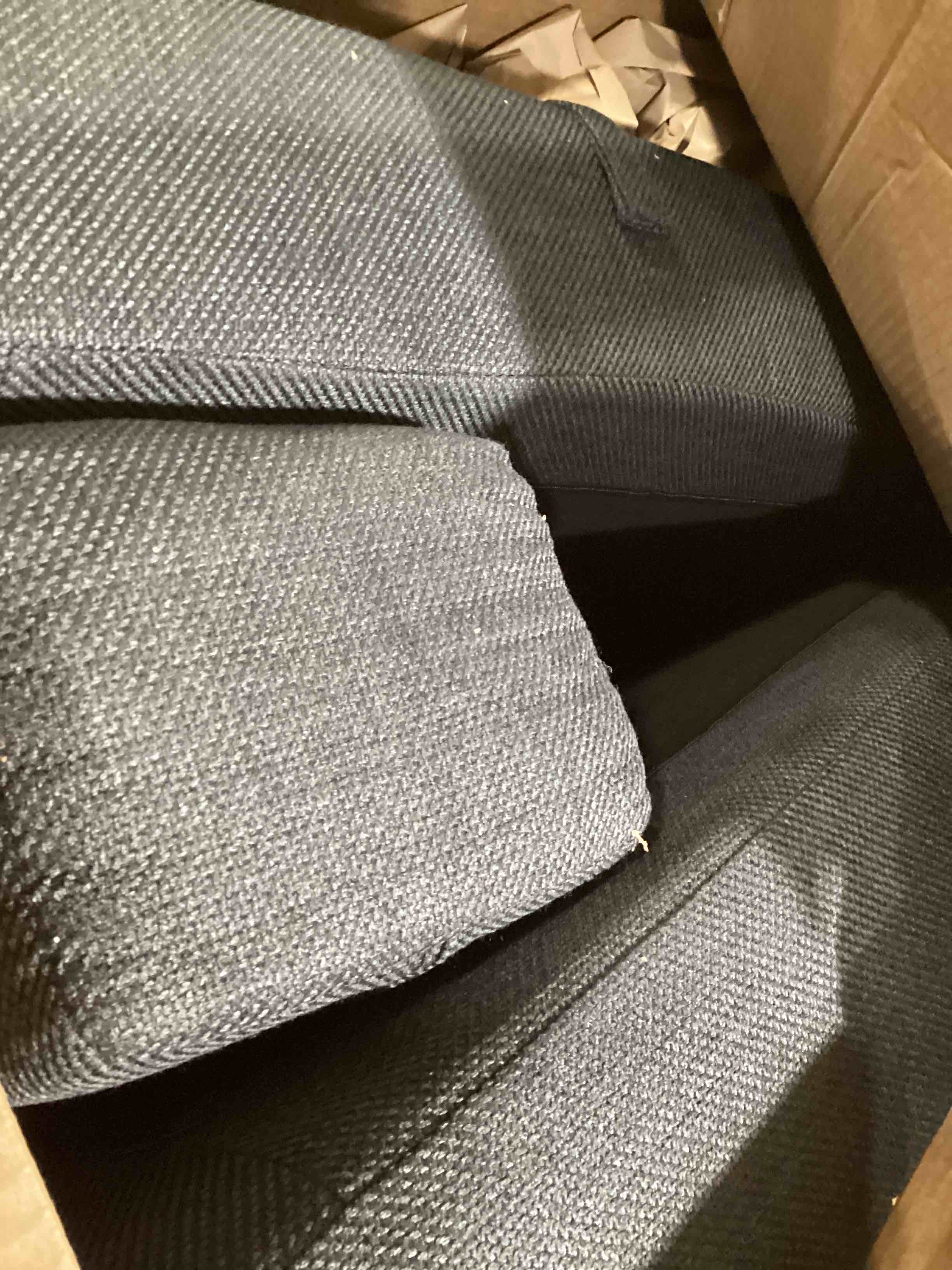 https://s3.amazonaws.com/lotting-images-prod/bidfta/PPE1631413_1737756112884.jpeg
