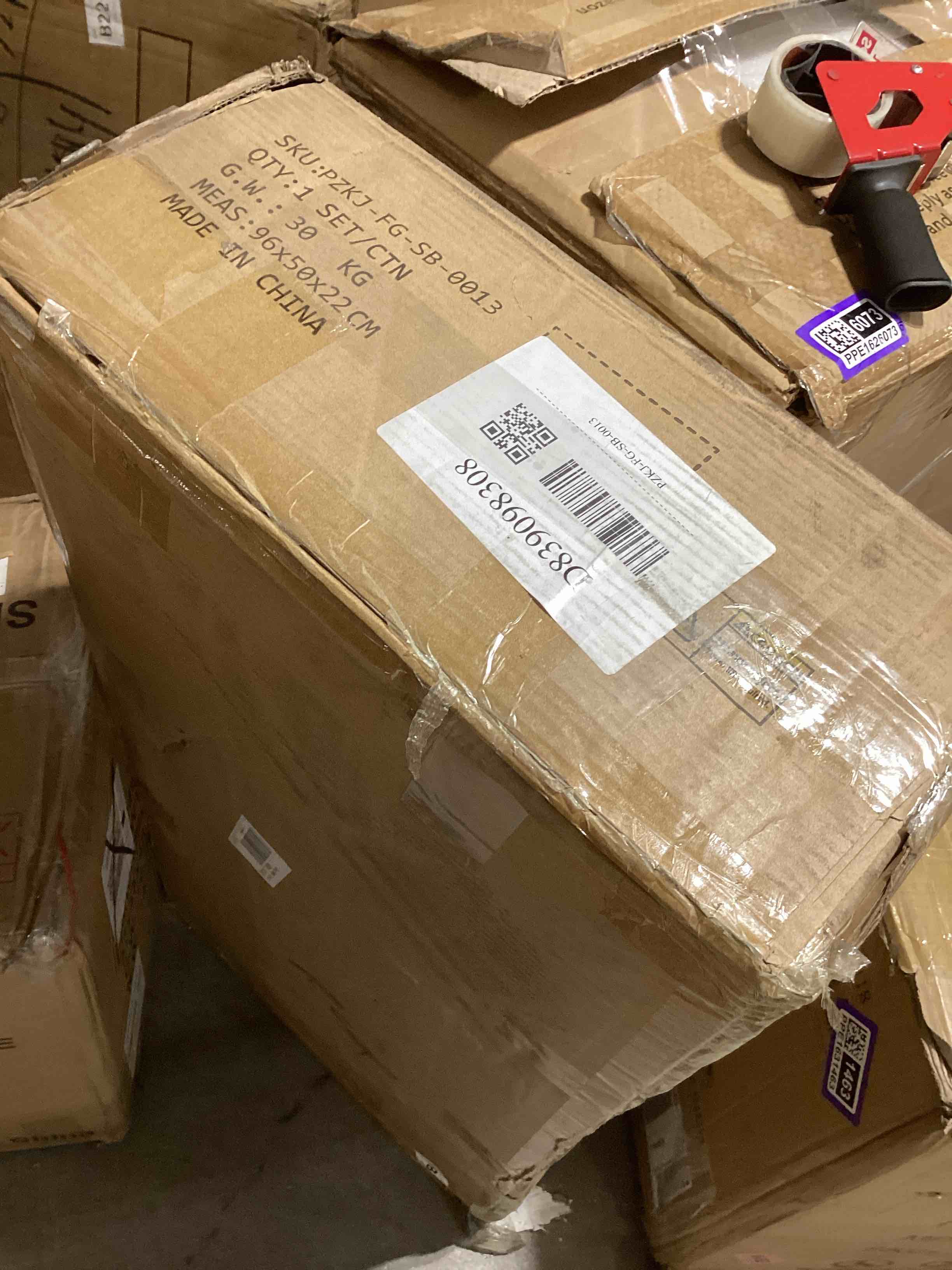 https://s3.amazonaws.com/lotting-images-prod/bidfta/PPE1631464_1738595294463.jpeg
