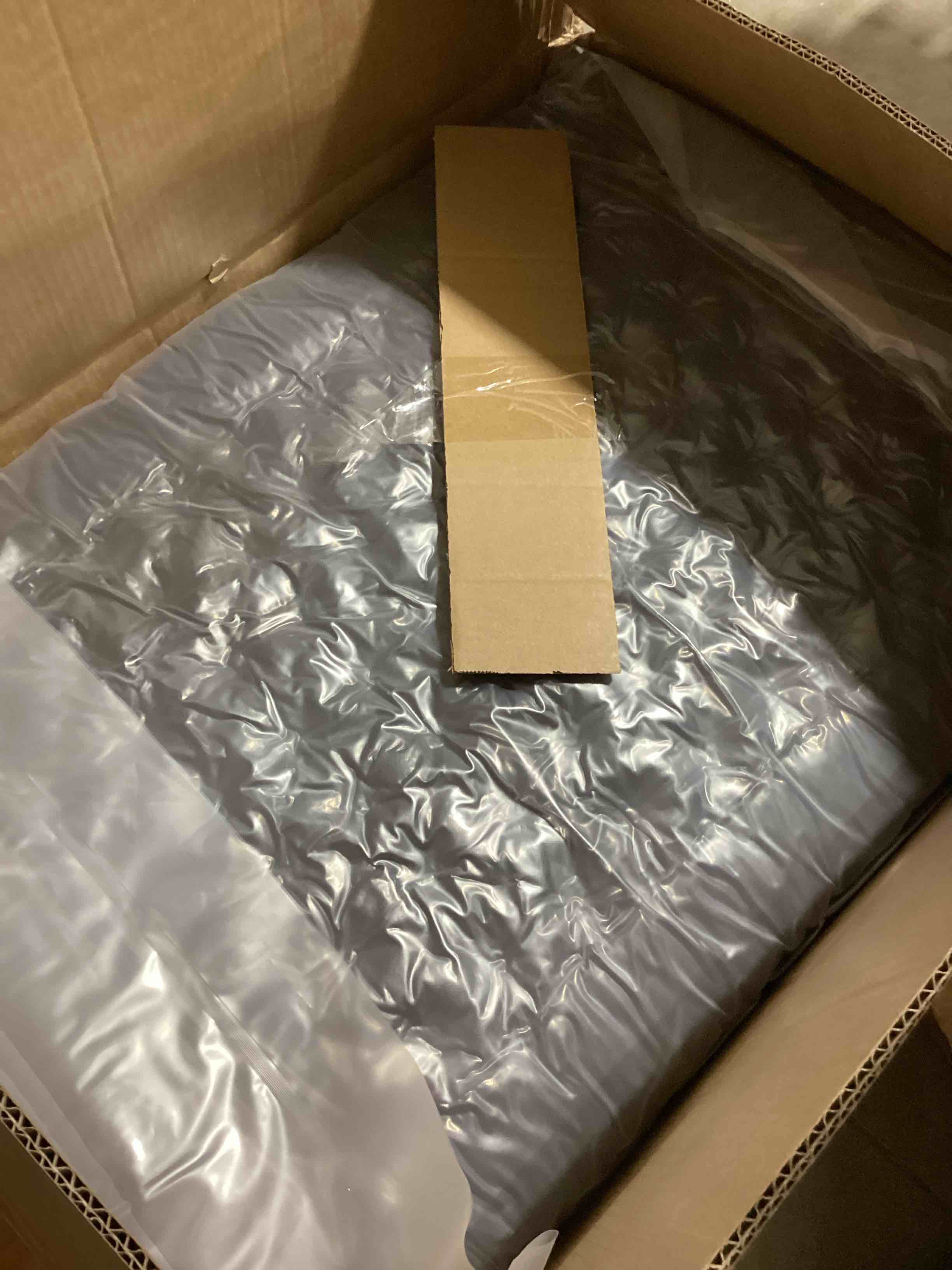 https://s3.amazonaws.com/lotting-images-prod/bidfta/PPE1631470_1738597082861.jpeg