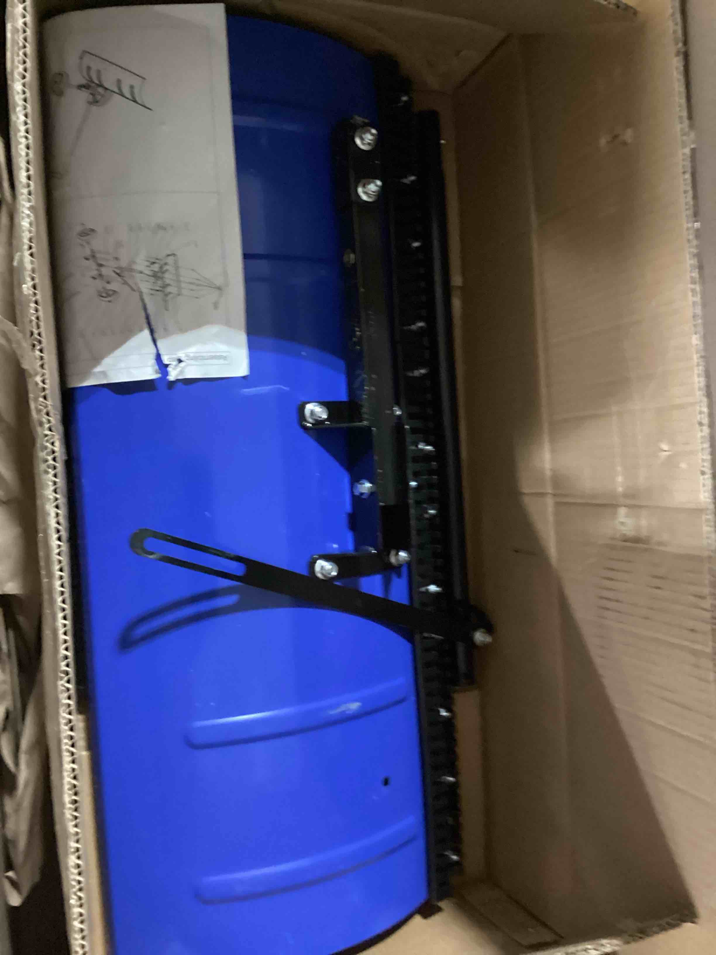 https://s3.amazonaws.com/lotting-images-prod/bidfta/PPE1631695_1738871503000.jpeg