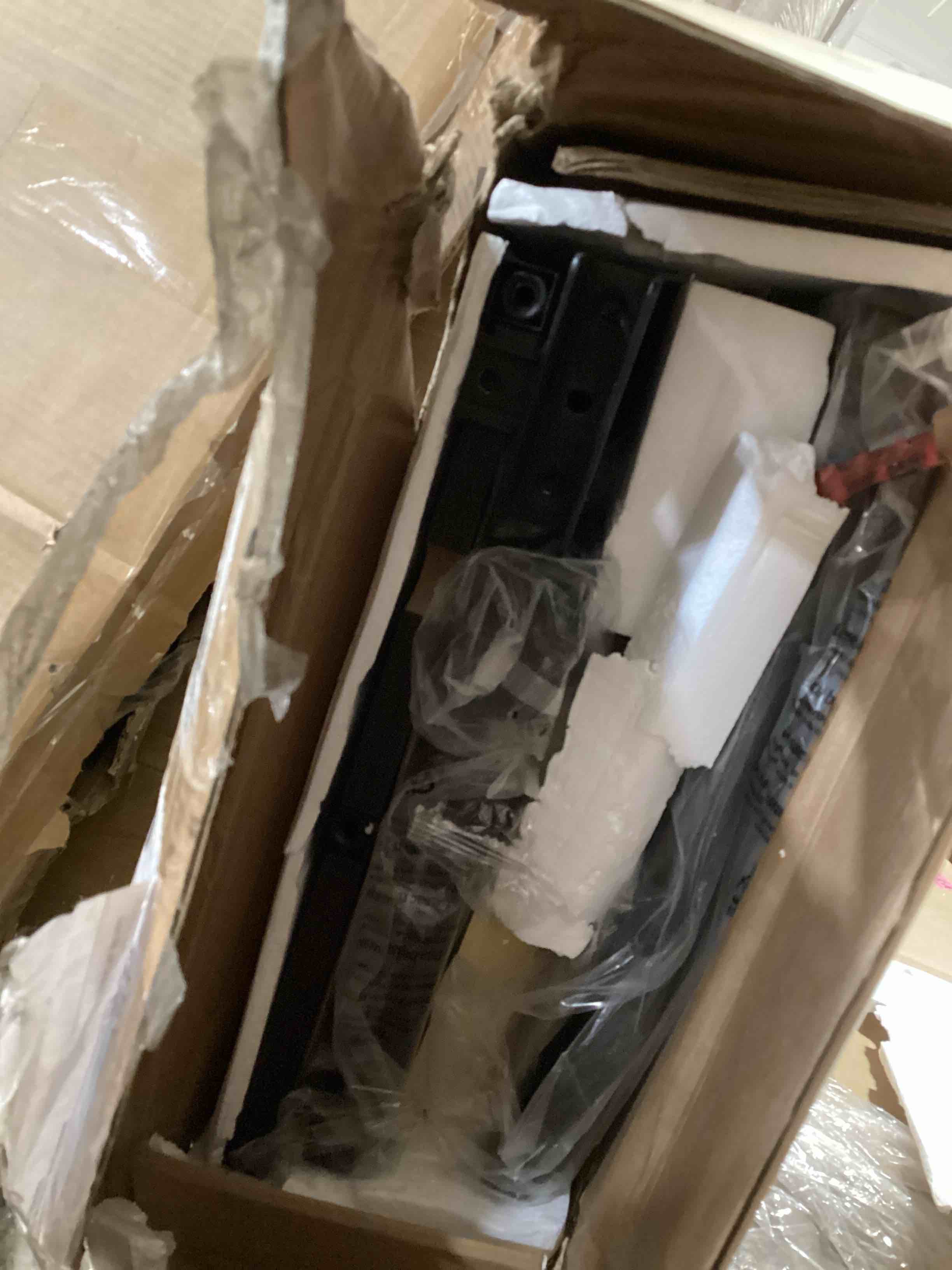 https://s3.amazonaws.com/lotting-images-prod/bidfta/PPE1631840_1739892571327.jpeg