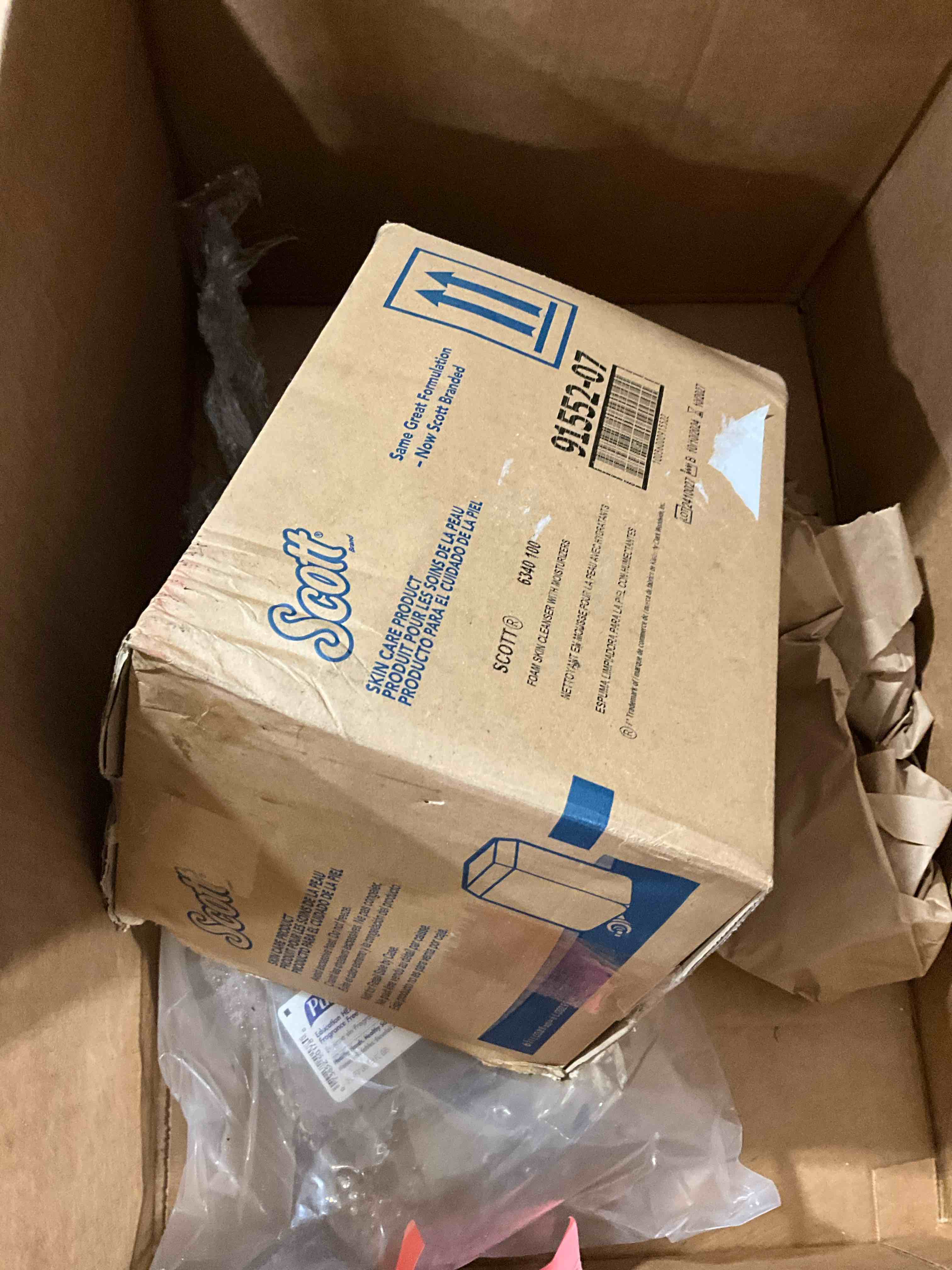 https://s3.amazonaws.com/lotting-images-prod/bidfta/PPE1632495_1744217025806.jpeg