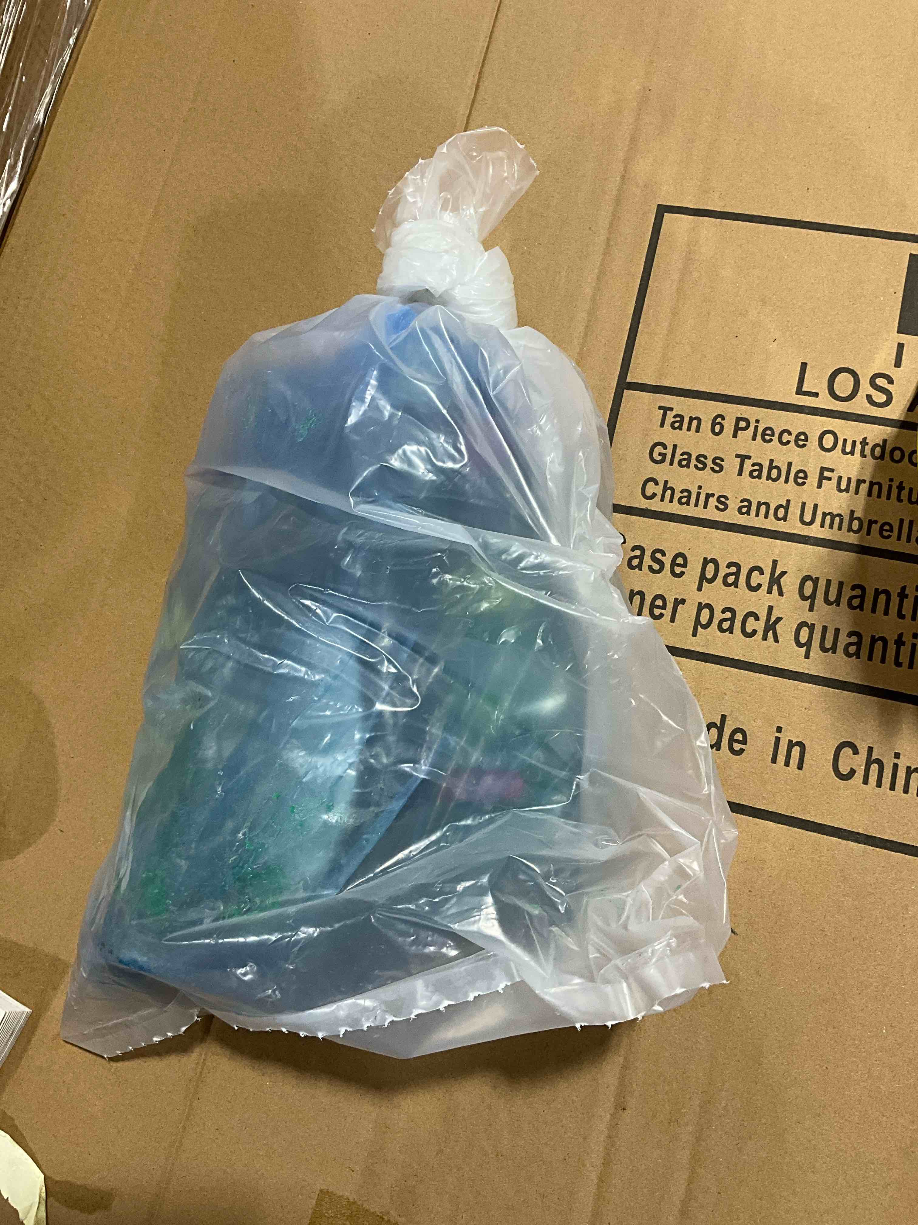 https://s3.amazonaws.com/lotting-images-prod/bidfta/PPE1632504_1744218148832.jpeg