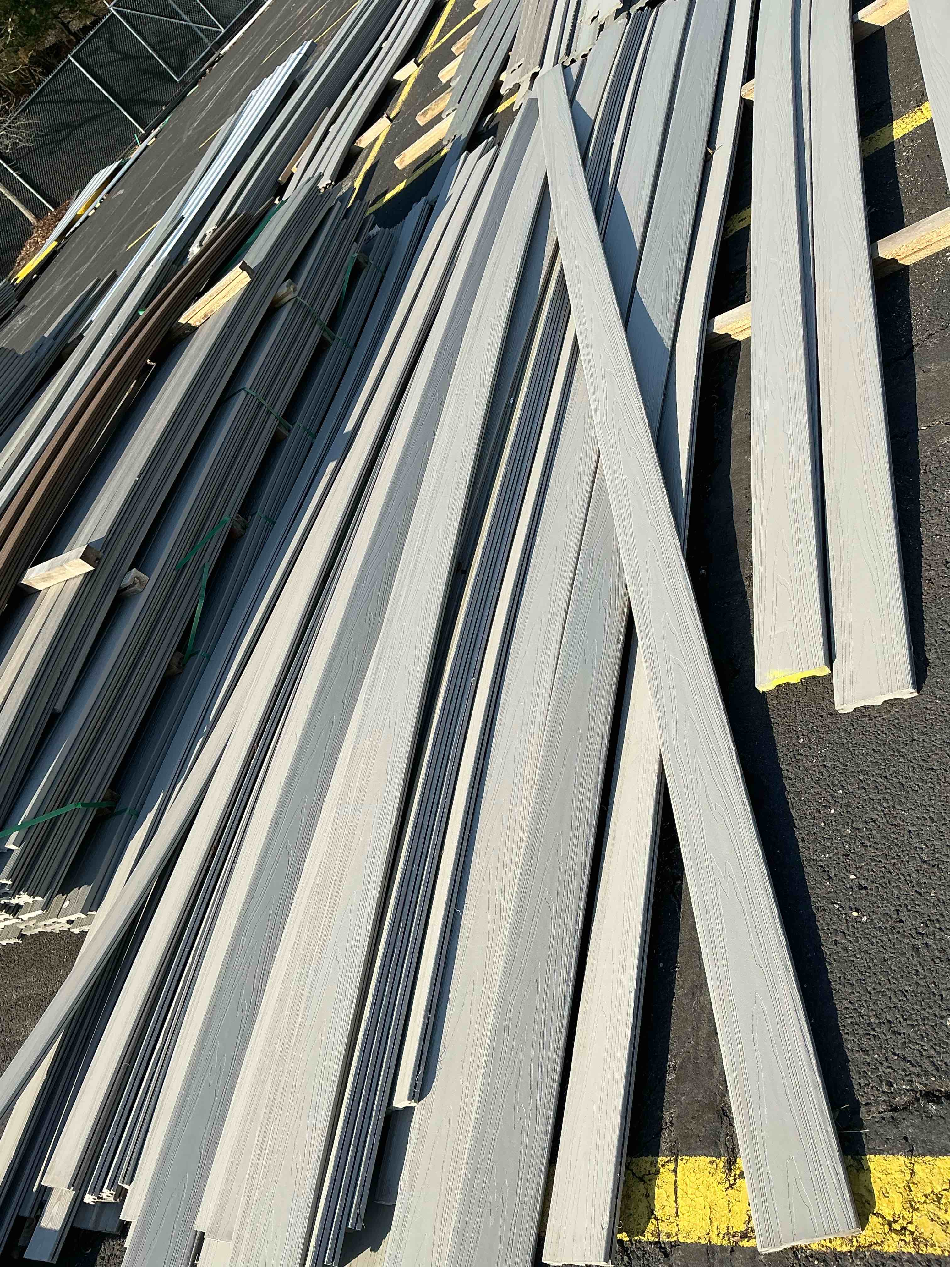 48 pc 768 linear foot 16’ grey composite decking boards your bid per board 