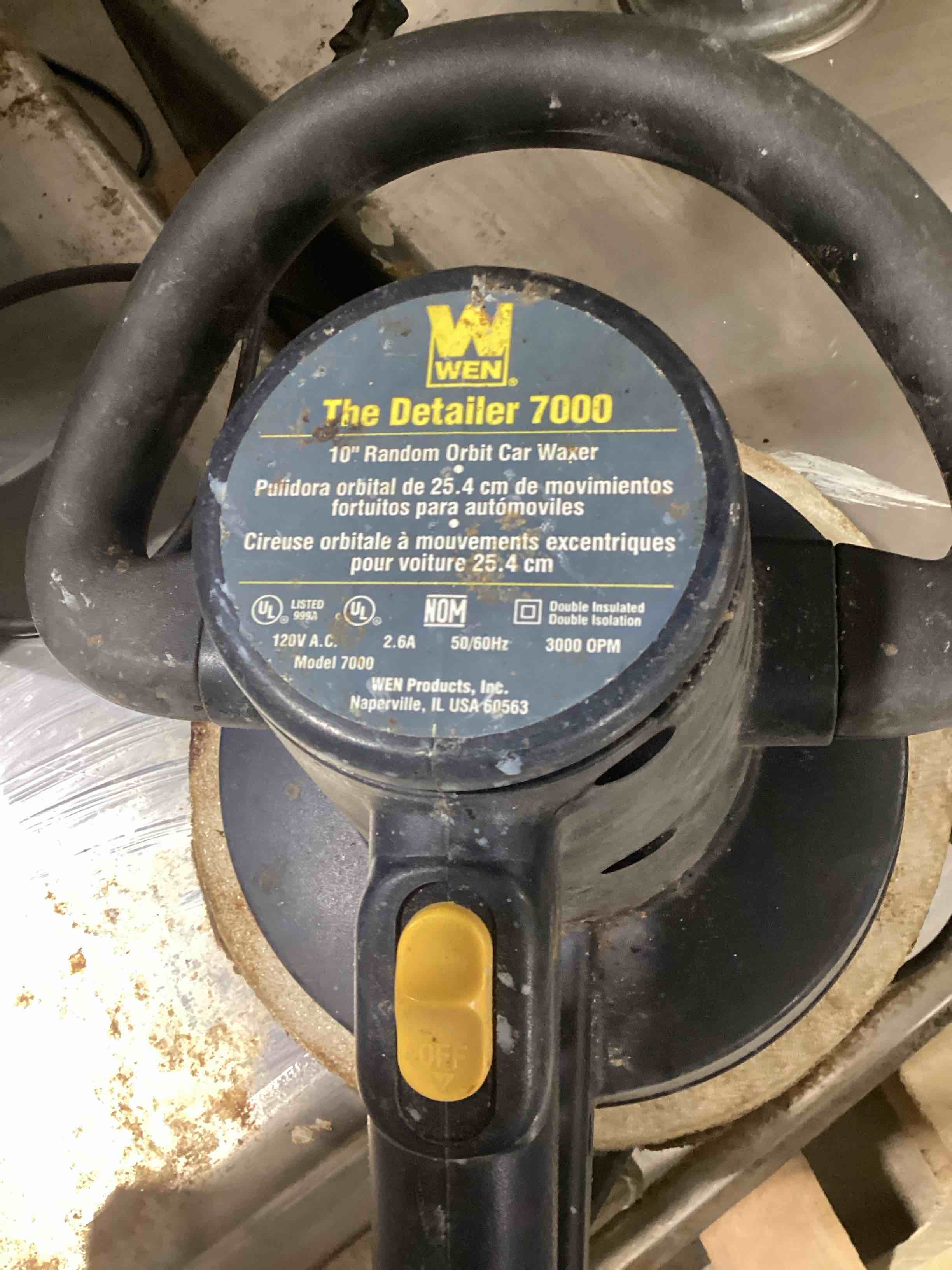 Condition photo showing As Is for wen the detailed 7000