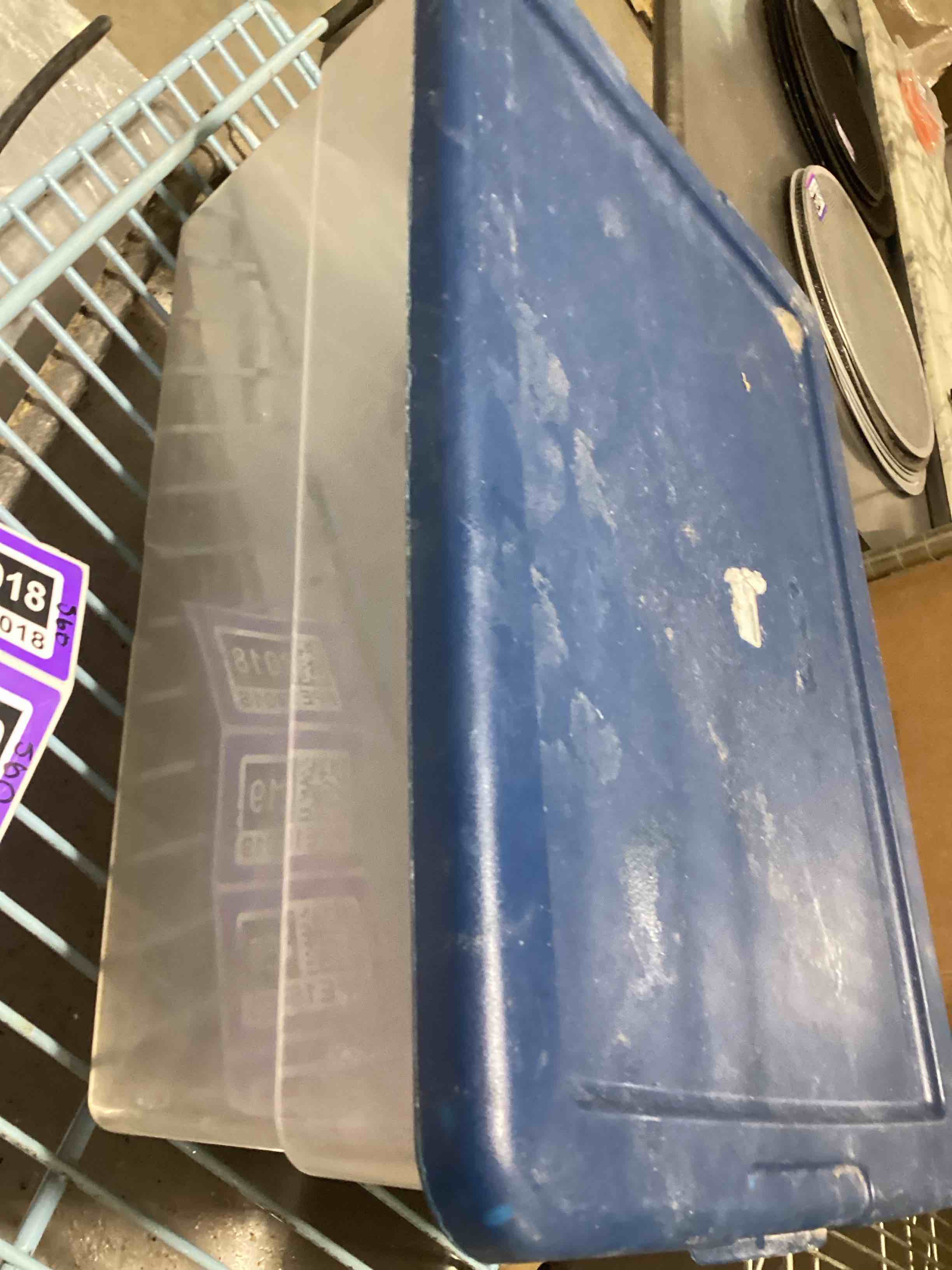 Condition photo showing As Is for container box