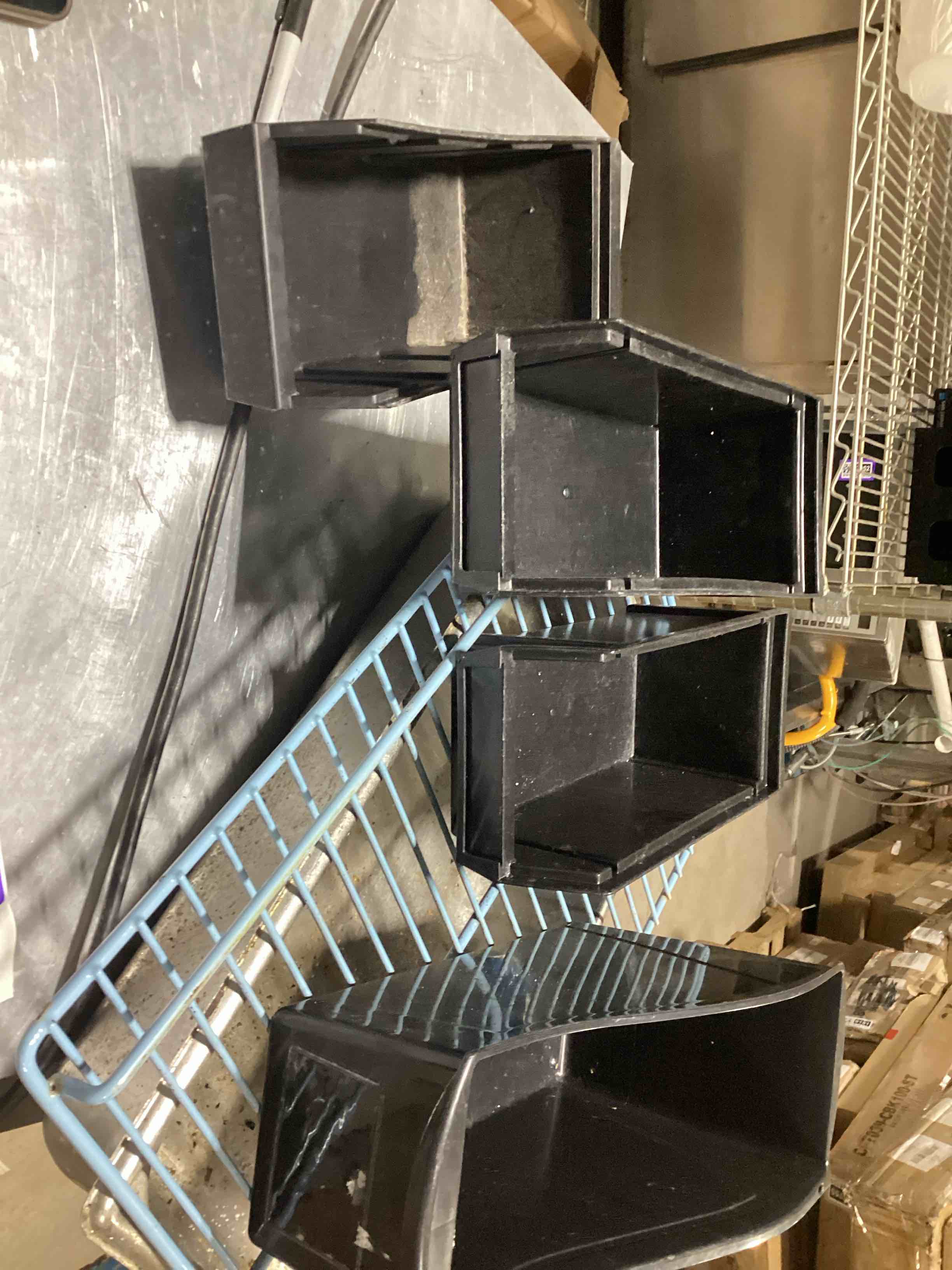 Condition photo showing As Is for Assorted lot of 4 containers for utensil 