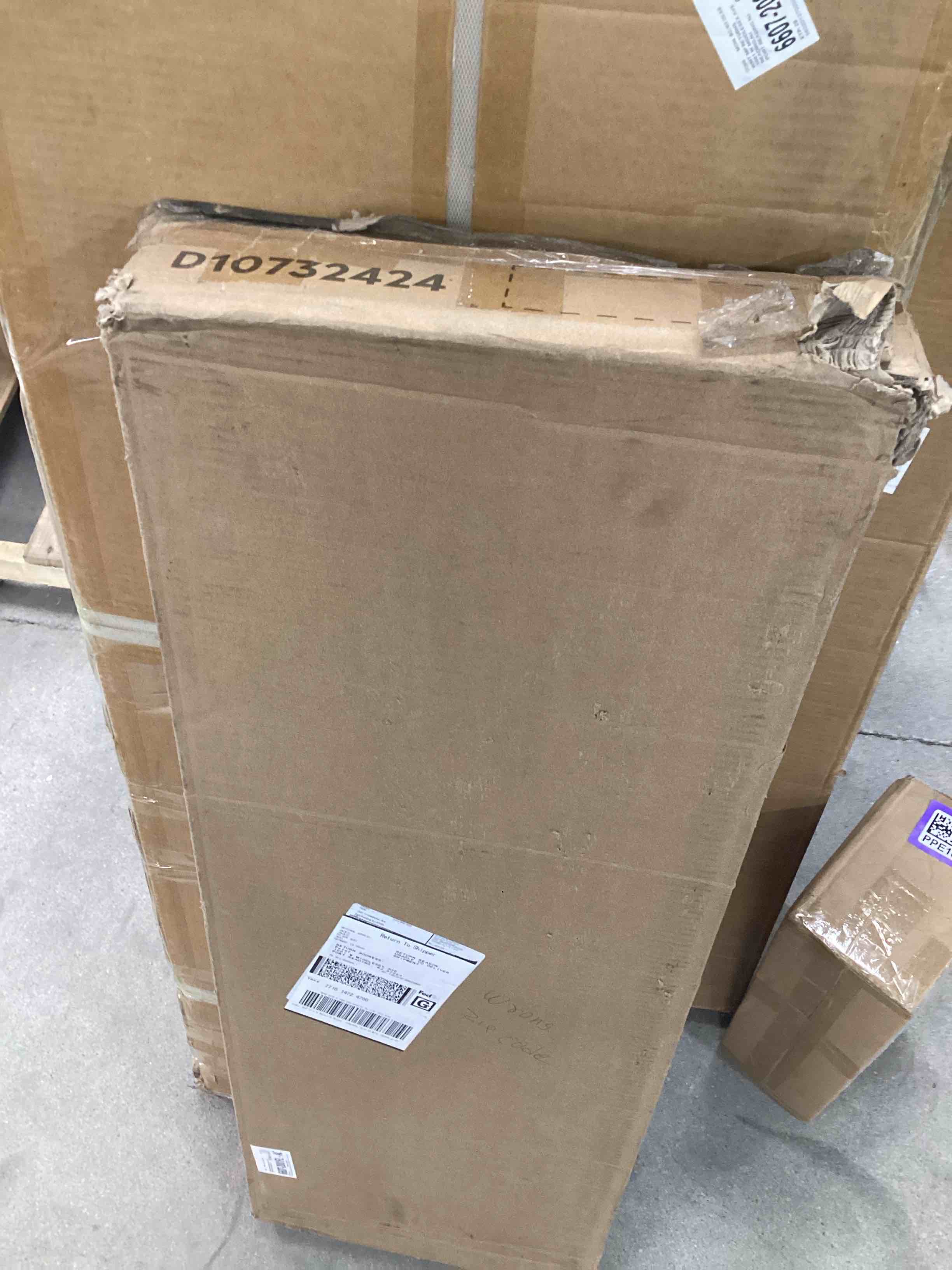 https://s3.amazonaws.com/lotting-images-prod/bidfta/PPE1638138_1745505027479.jpeg
