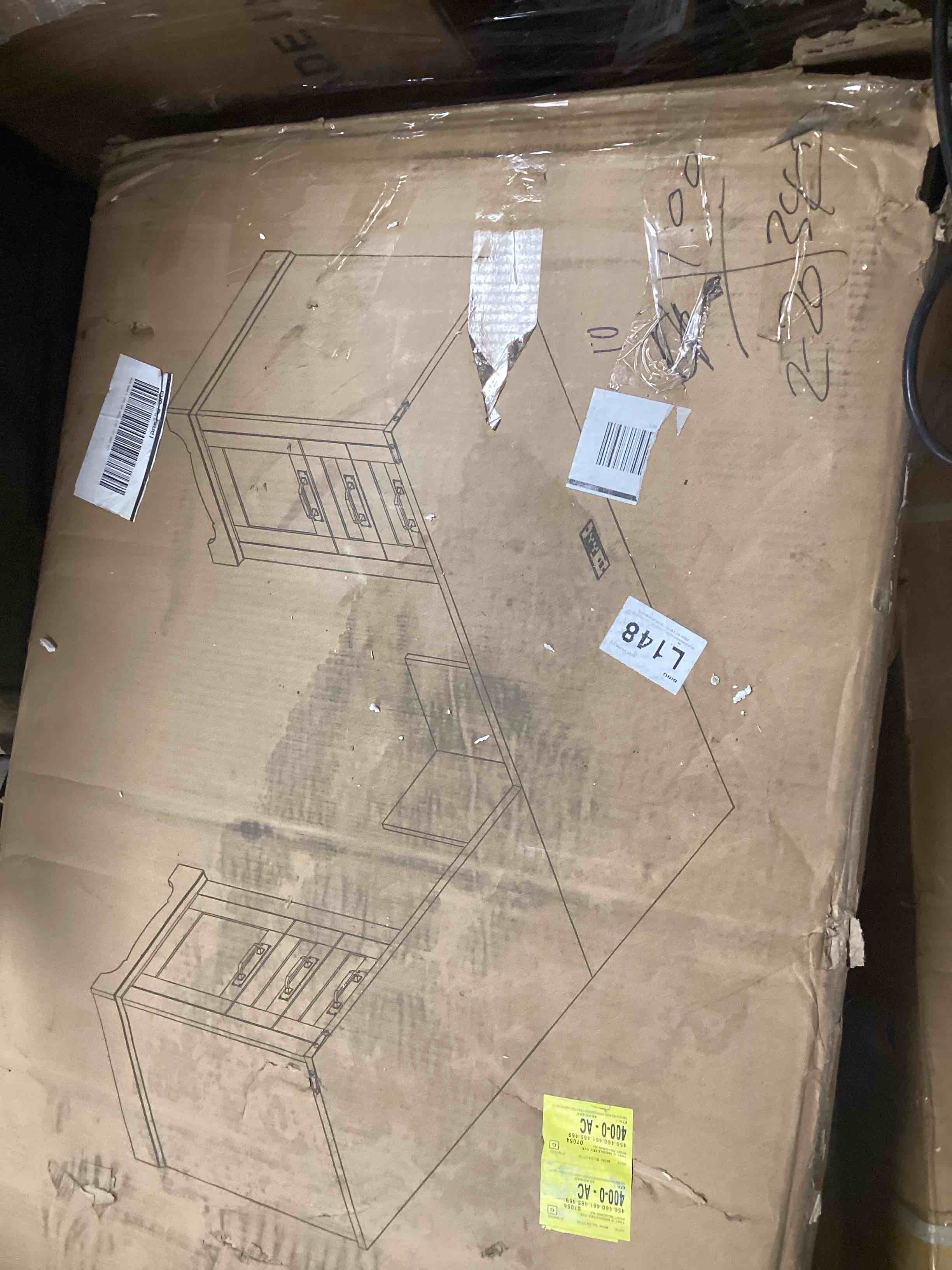 https://s3.amazonaws.com/lotting-images-prod/bidfta/PPE1638145_1745507517353.jpeg